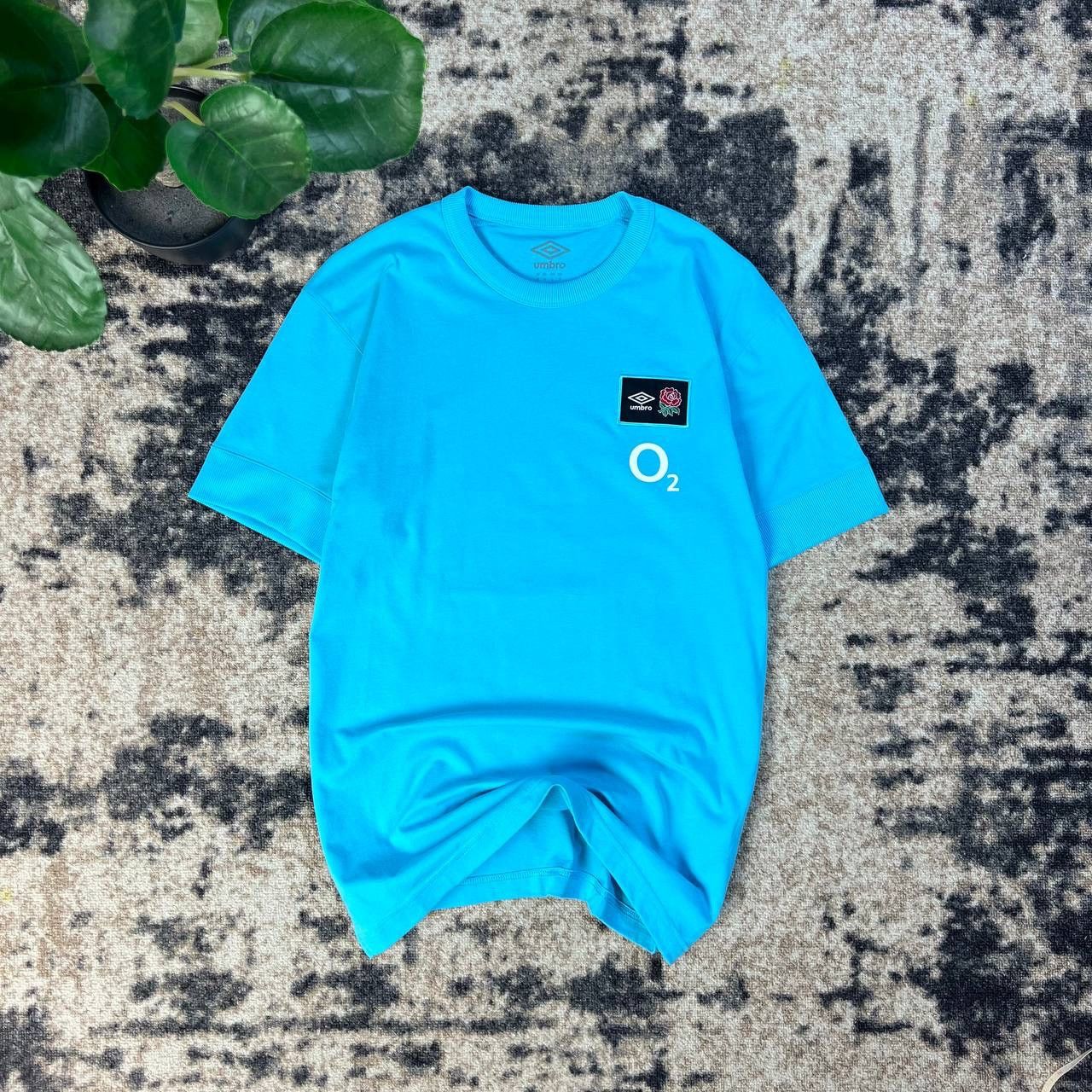 Umbro Umbro O2 Vintage Mini Logo Rugby T-Shirt 2TS15 Size US L / EU 52-54 / 3 - 1 Thumbnail