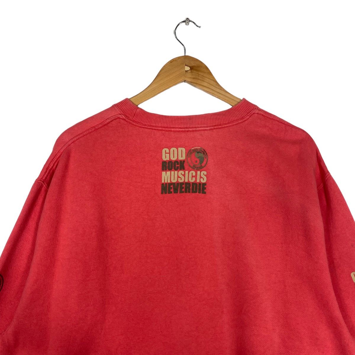 Japanese Brand Vintage TnC Hawaii Surf Design Big Logo Crewneck Sweatshirt Size US L / EU 52-54 / 3 - 9 Thumbnail