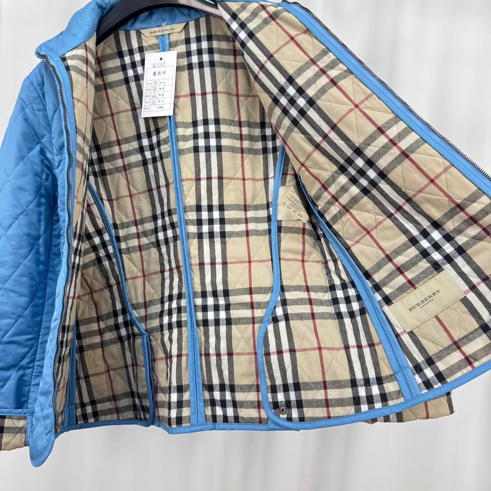 Burberry Burberry Check Quilted Jacket XS 98 New $7800 Size XS / US 0-2 / IT 36-38 - 5 Thumbnail