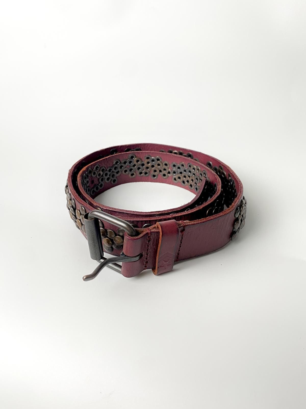 Freeman T. Porter Freeman T Porter Vtg Style Studded Genuine Red Leather Belt Size ONE SIZE - 6 Thumbnail
