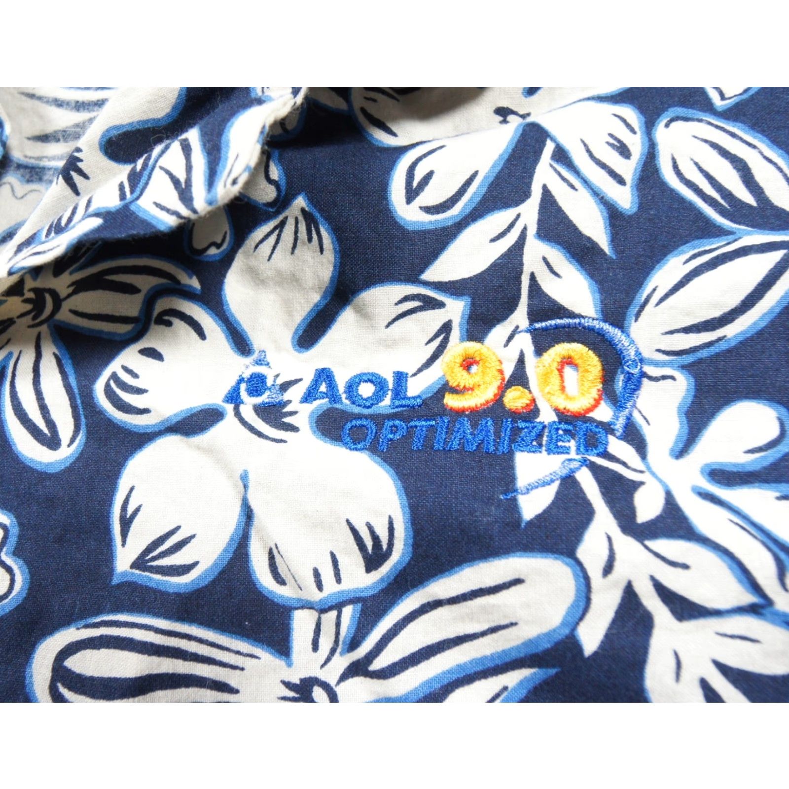 Vintage VINTAGE Krazy Klothes Hawaiian Shirt Mens Medium Blue Floral AOL 9.0 Software Size US M / EU 48-50 / 2 - 3 Thumbnail