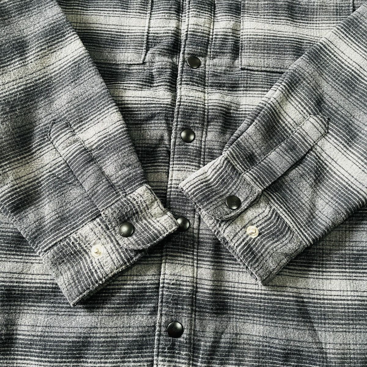 Engineered Garments NIKE Quilted Engineered Garments Buttons Jacket Dual Layer Size US L / EU 52-54 / 3 - 14 Thumbnail