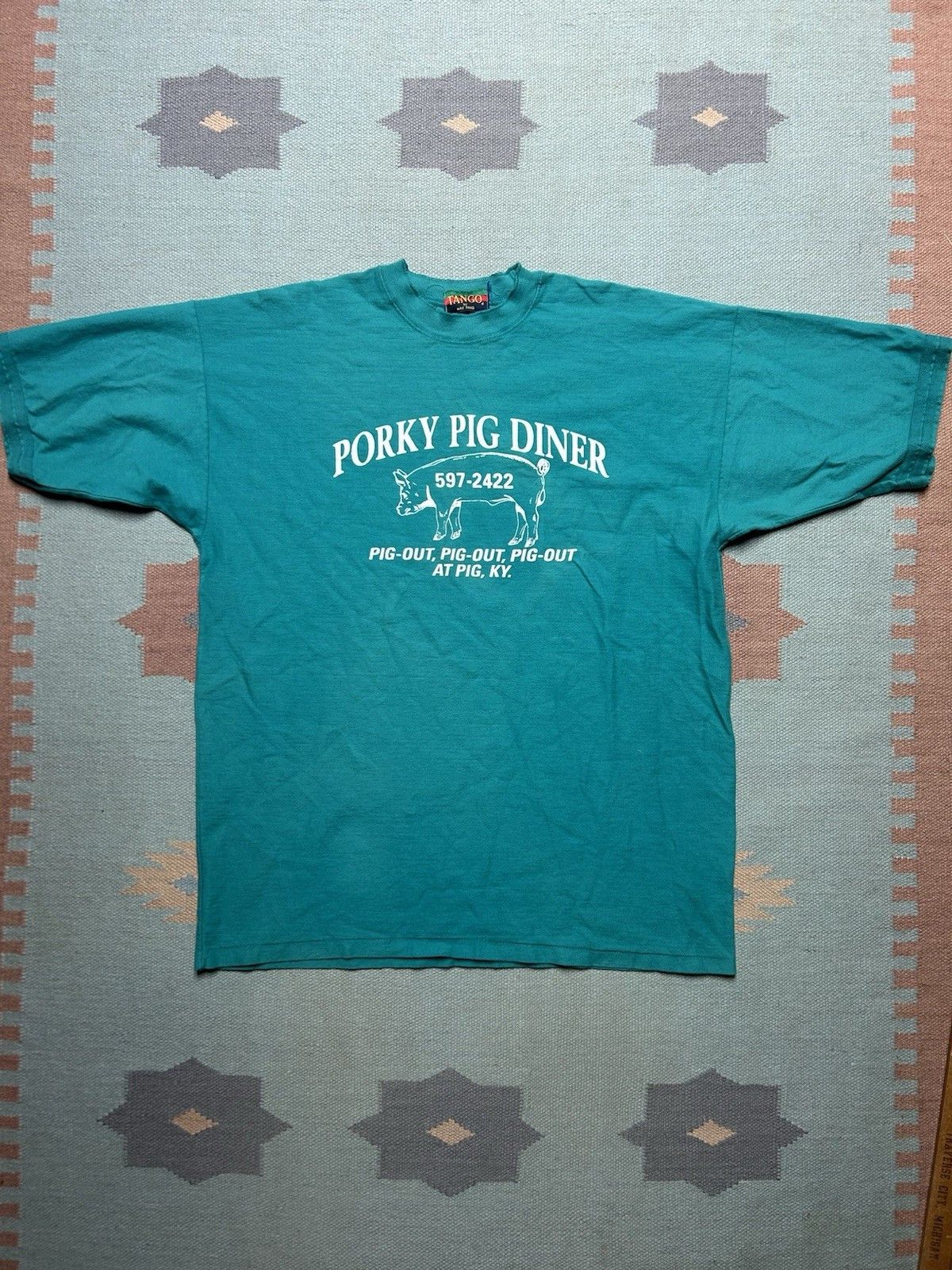 Vintage Vtg t shirt porky pig diner Kentucky restaurant turquoise XL Size US XL / EU 56 / 4 - 1 Thumbnail