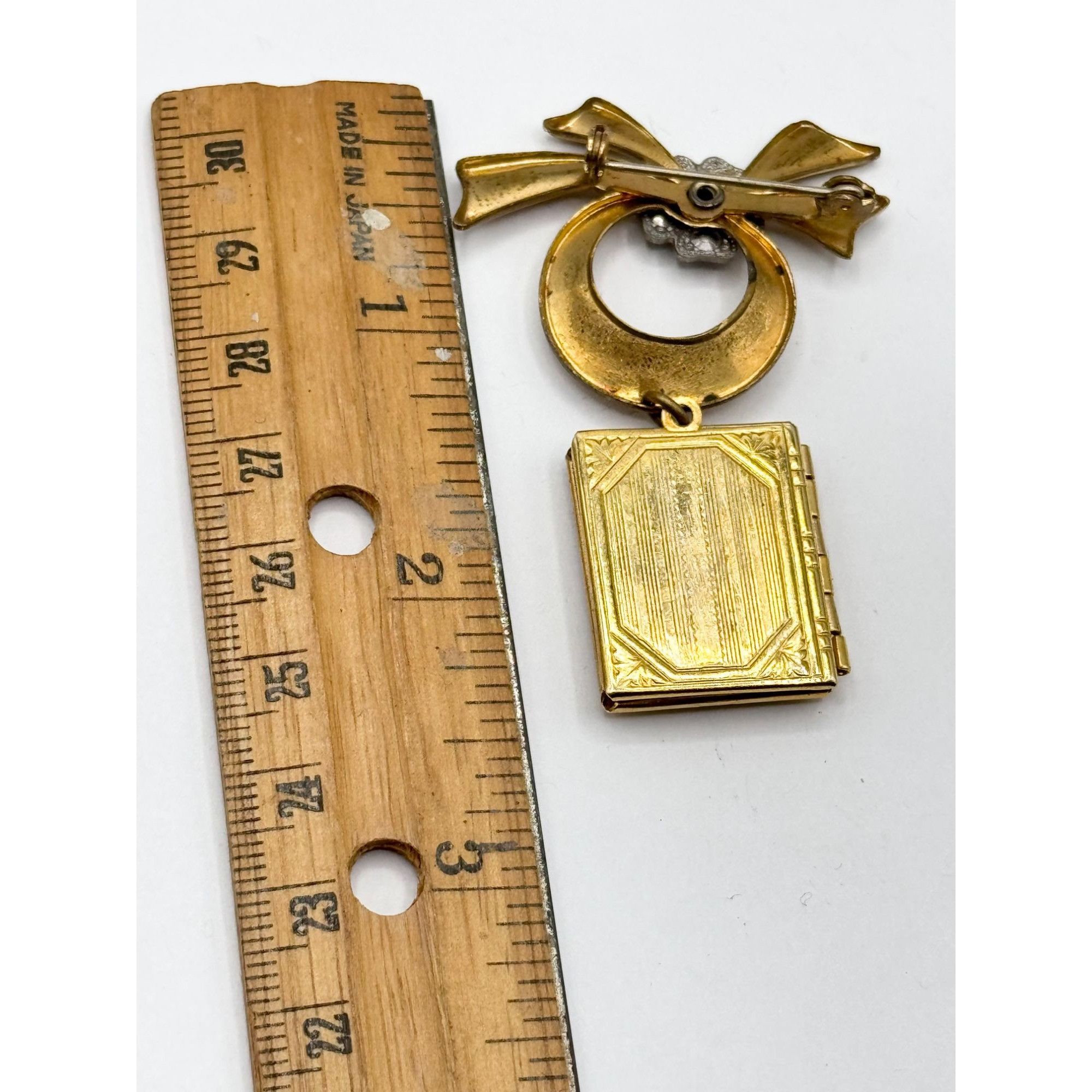 Vintage Vintage abalone Shell New York book locket souvenir brooch p Size ONE SIZE - 5 Thumbnail