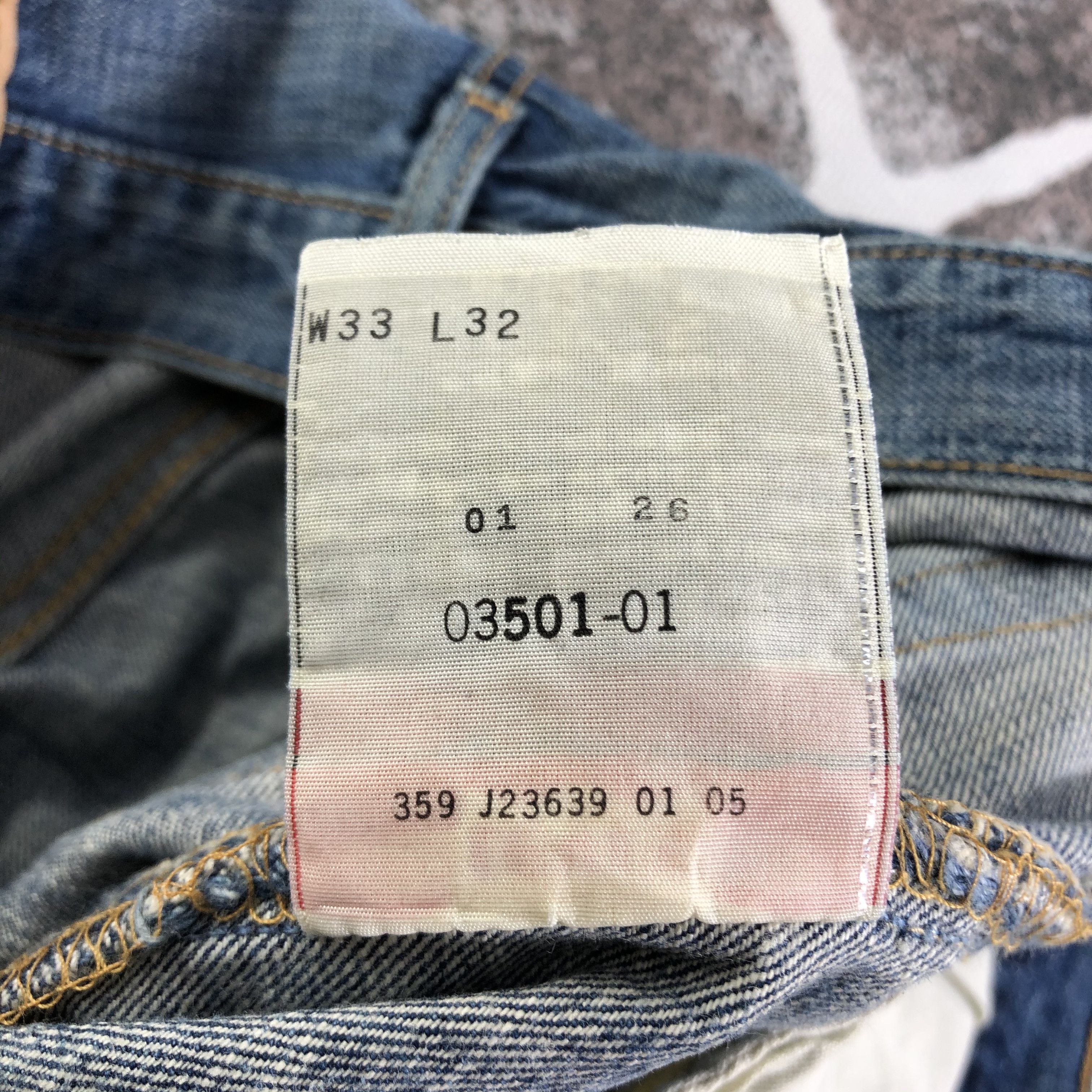 Levi's Vintage Levis 501 Jeans Blue Ripped Denim KJ2575 Size US 33 - 11 Thumbnail