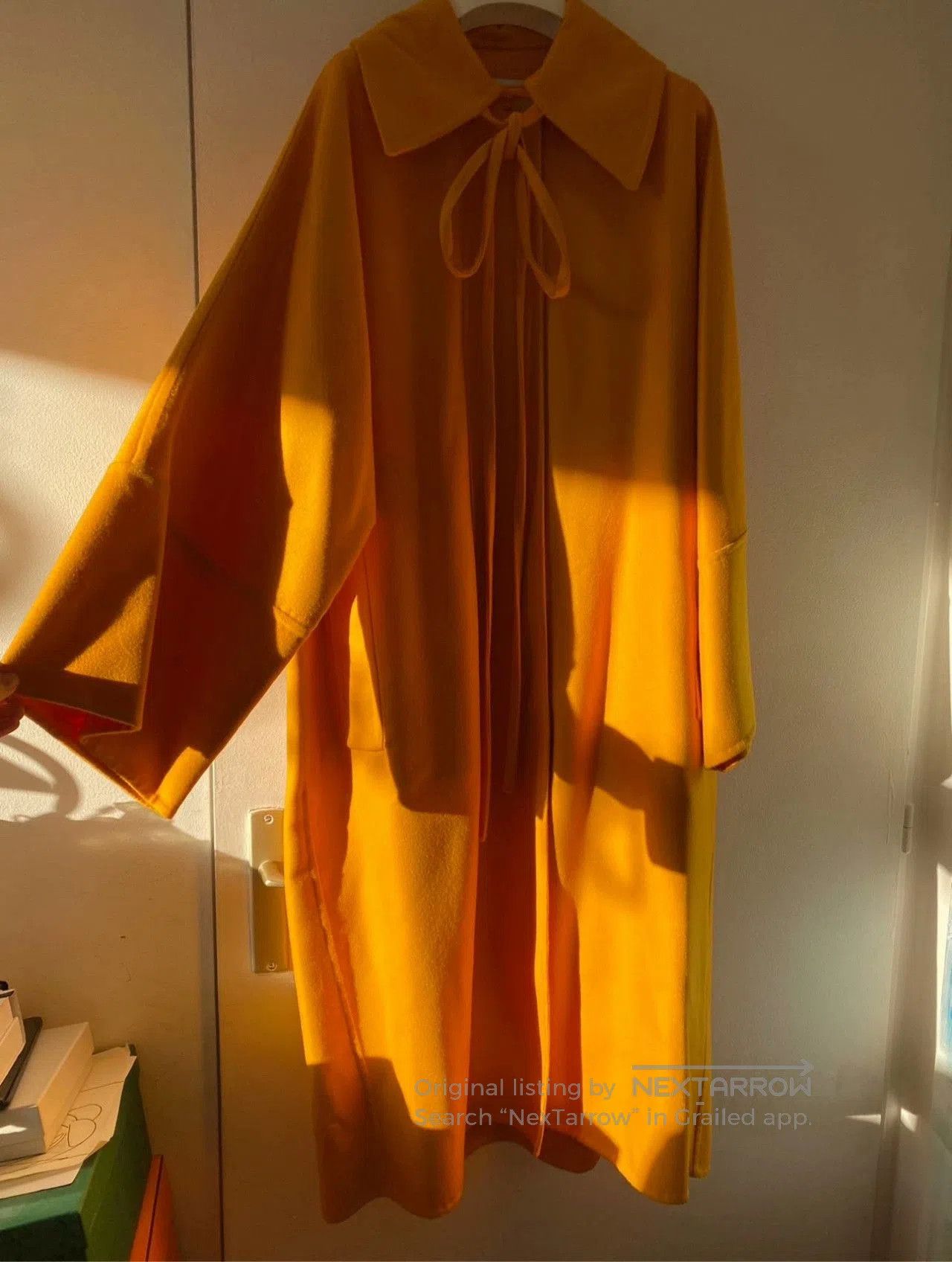 Loewe yellow long wool coat by loewe. Size US XS / EU 42 / 0 - 4 Thumbnail