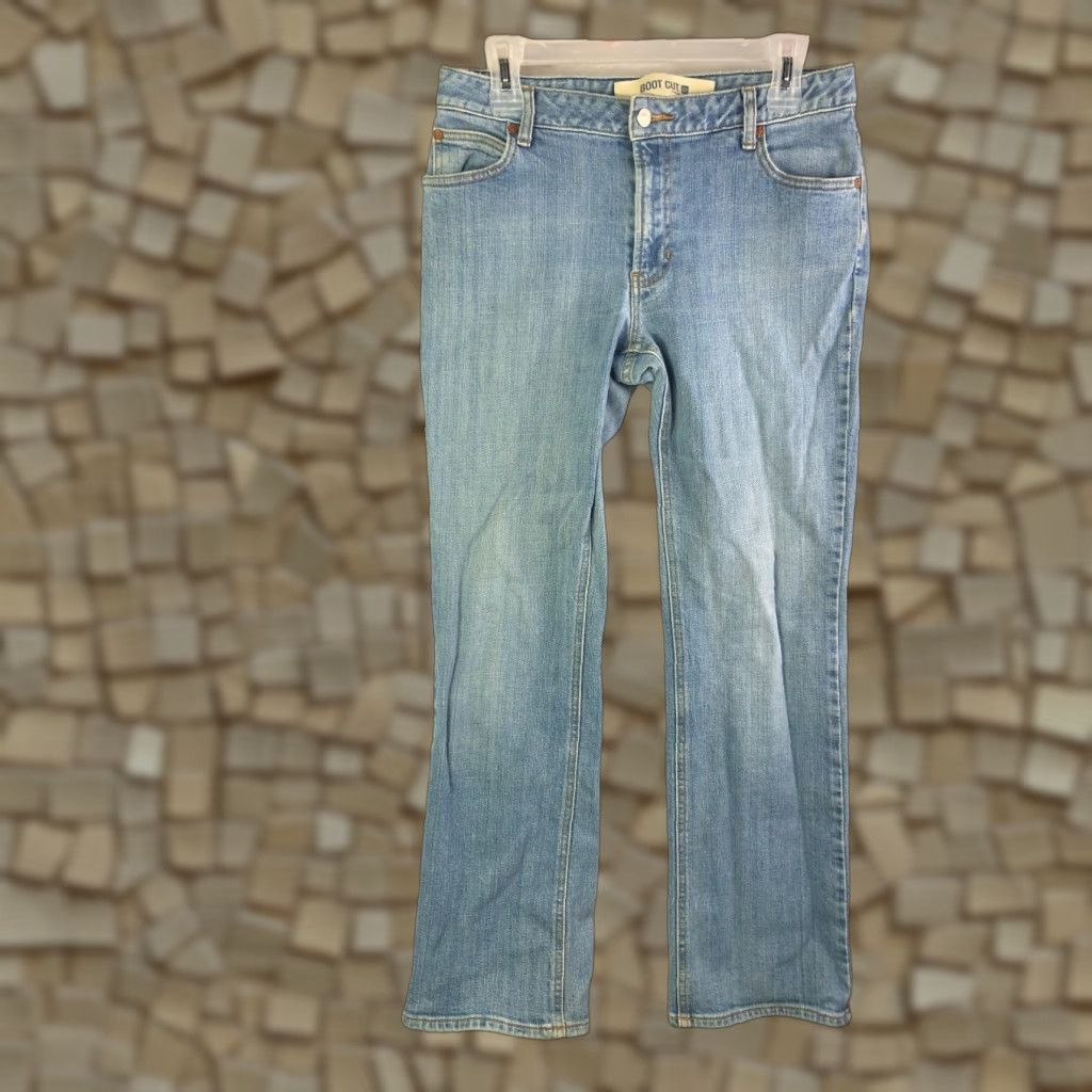 Gap VINTAGE Gap Jeans Mid Rise Bootcut Womens Size 10 Regular Blue Denim 2002 Cotton Zip Inseam 28 in Size 32" / US 10 / IT 46 - 1 Thumbnail