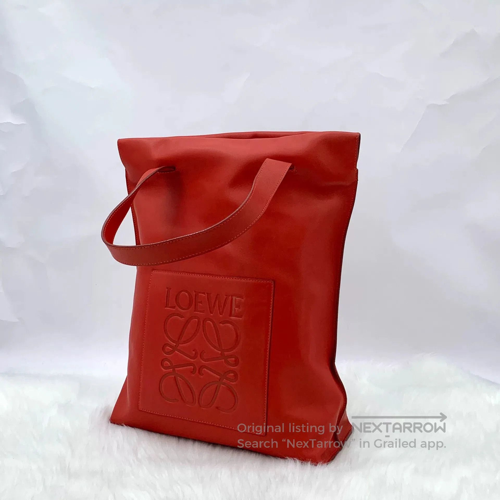 Loewe Loewe Red Logo Embossed Tote Bag. Size ONE SIZE - 3 Thumbnail