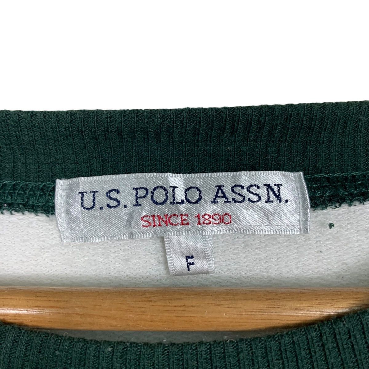 U.S. Polo Assn. US POLO ASSN White Green Crewneck Sweatshirt #1687-C75 Size US L / EU 52-54 / 3 - 11 Thumbnail