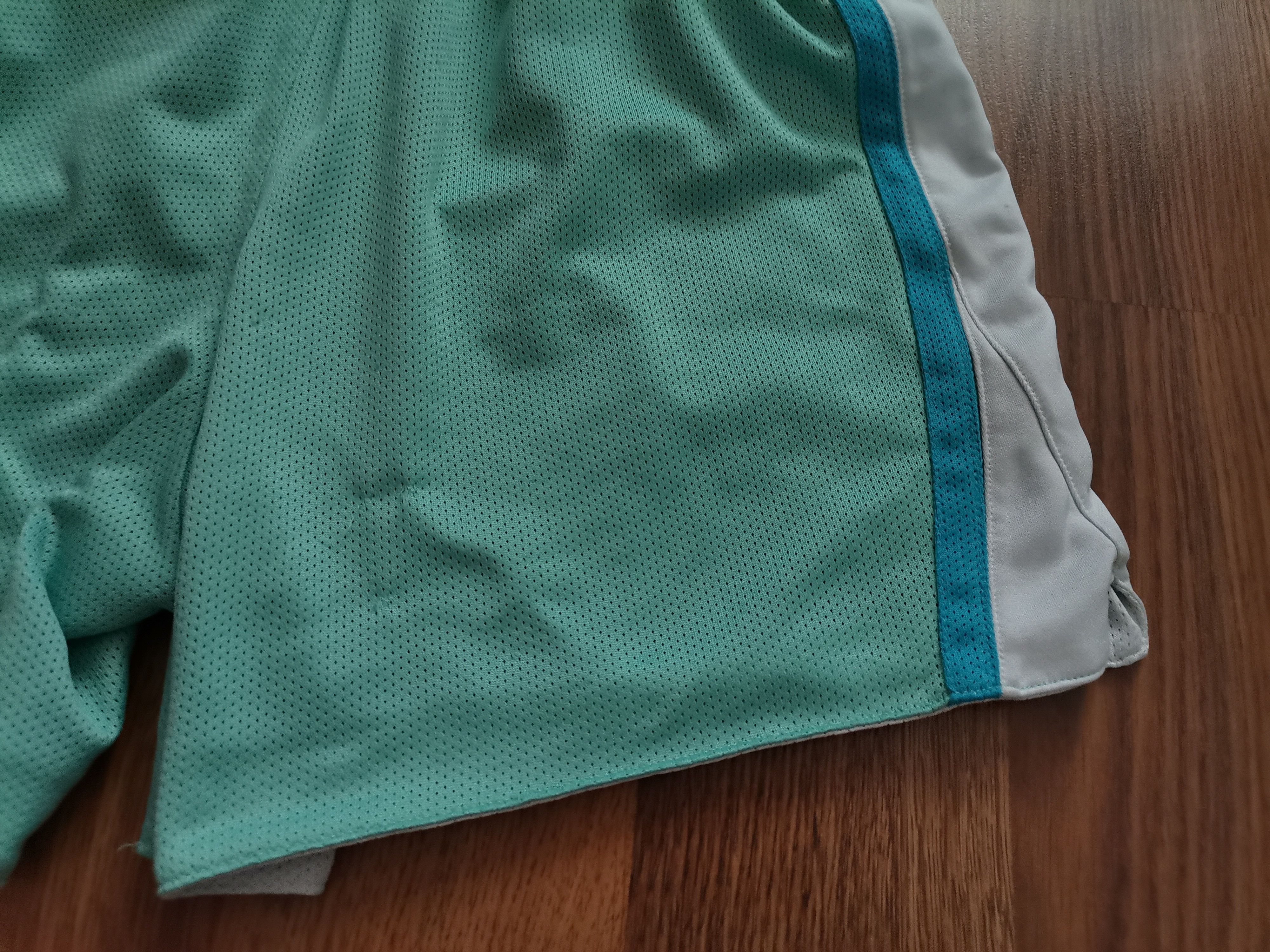 Nike × Vintage Vintage Nike Women's Reversible Shorts Size 30" / US 8 / IT 44 - 4 Thumbnail