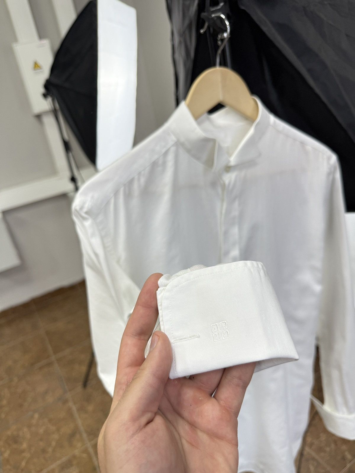 Givenchy 🇫🇷 Vintage 90s Givenchy Paris French Cuff Shirt Cufflinks Y2K Size US L / EU 52-54 / 3 - 1 Thumbnail