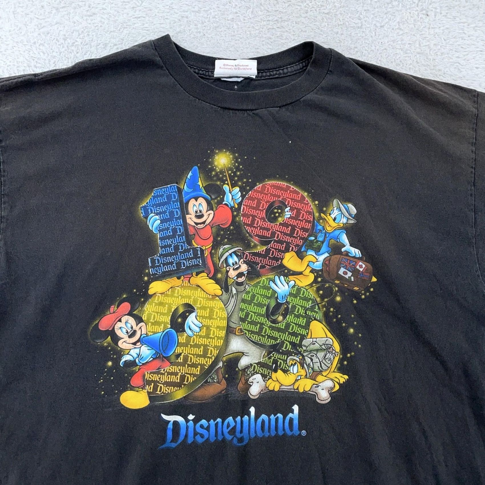 Disney VINTAGE Disney Disneyland Shirt 2XL Mickey Mouse Minnie Goofy Donald Pluto Crew Neck 90s Mens Black Graphic Print Size US XXL / EU 58 / 5 - 2 Thumbnail