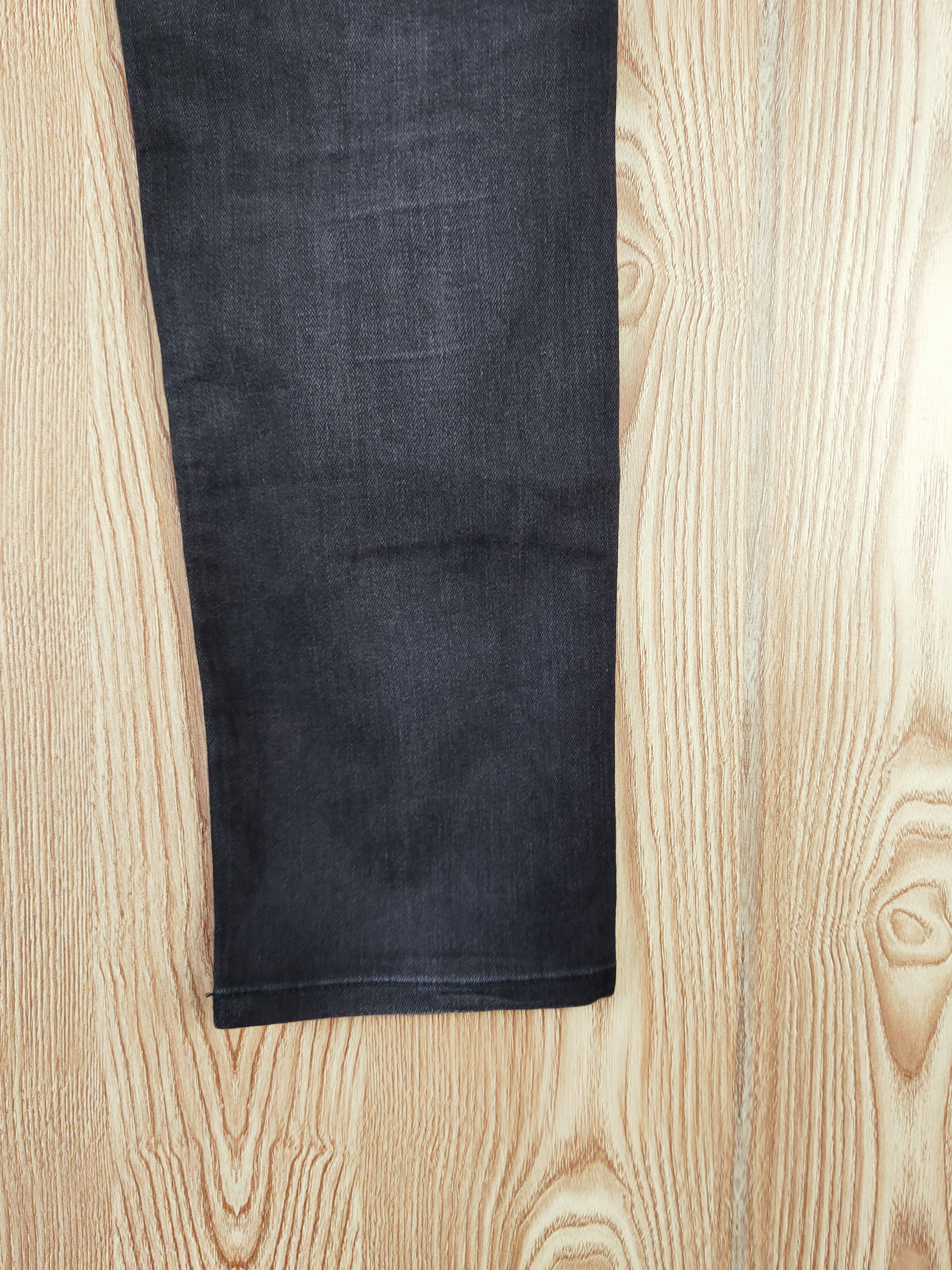 Japanese Brand Uniqlo fabirc by kaihara Black Distressed Ripped Jeans #W609 Size US 30 / EU 46 - 11 Thumbnail