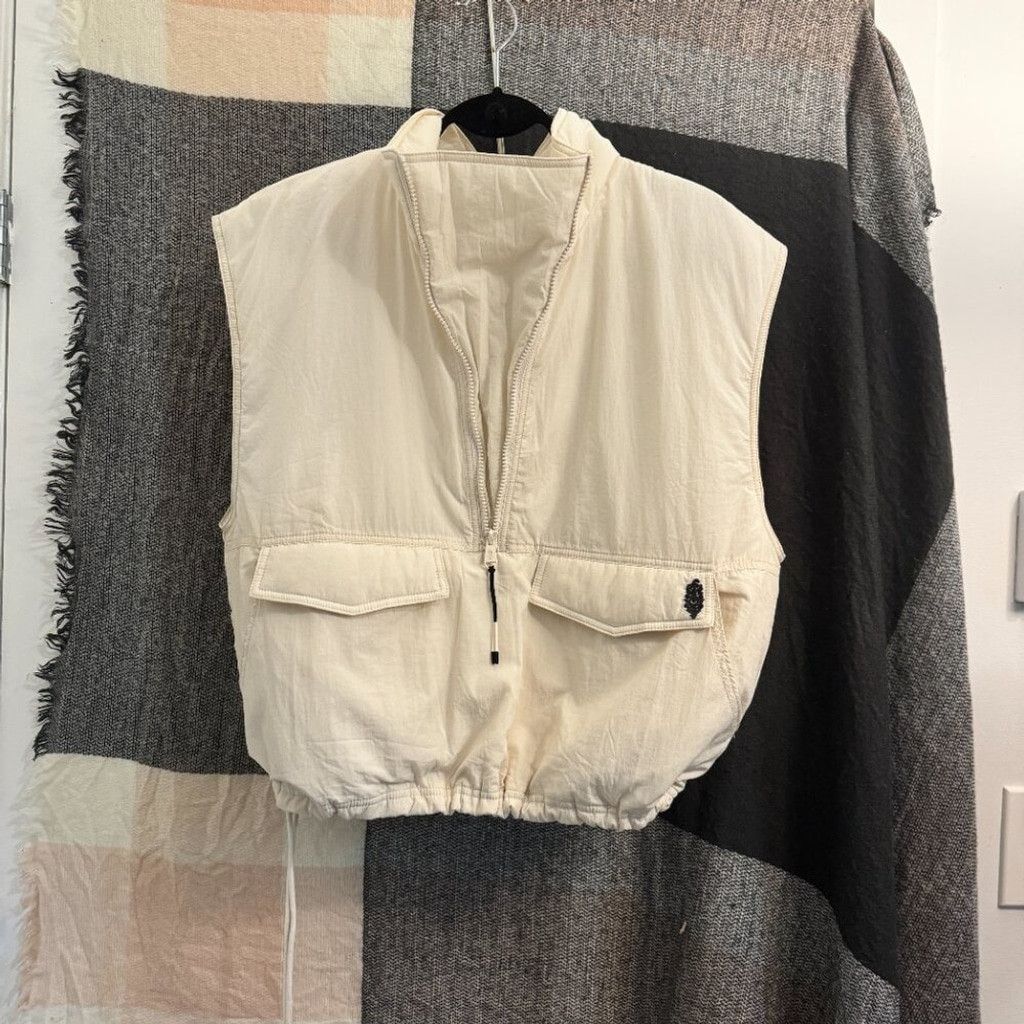 Free People 🫶🏻Like New Free People 1/2 Zip Puffer Vest, size S Size S / US 4 / IT 40 - 7 Thumbnail