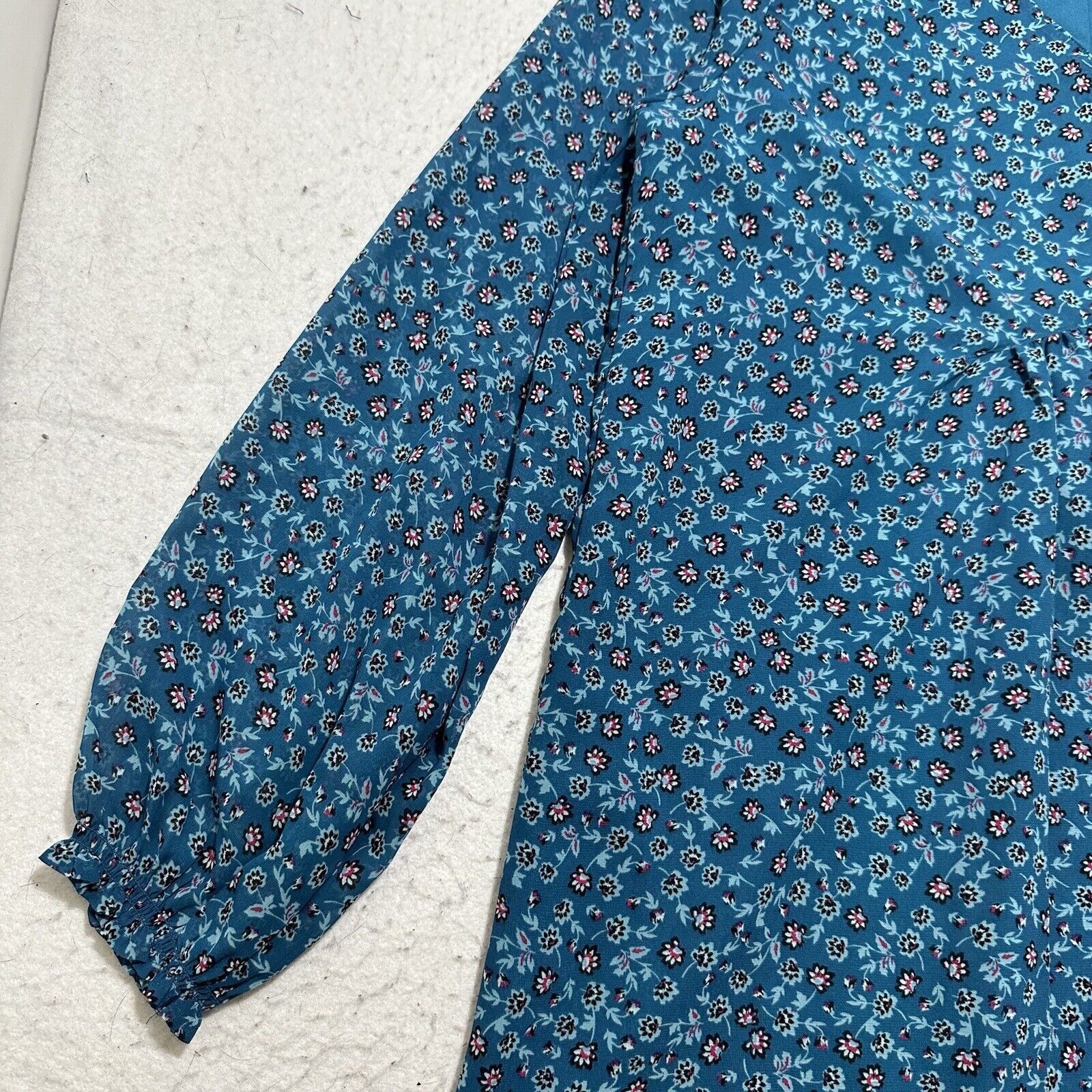 Other Time & Tru Medium Blue Colorful Floral V-Neck A-Line Dress Size M / US 6-8 / IT 42-44 - 5 Thumbnail