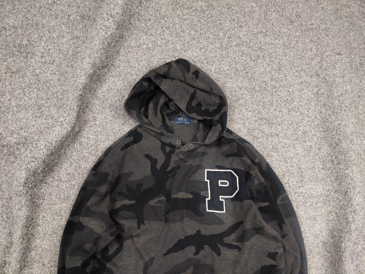 Polo Ralph Lauren Polo Ralph Lauren camo Gray Letterman hoodie Vintage Style Size US S / EU 44-46 / 1 - 2 Thumbnail