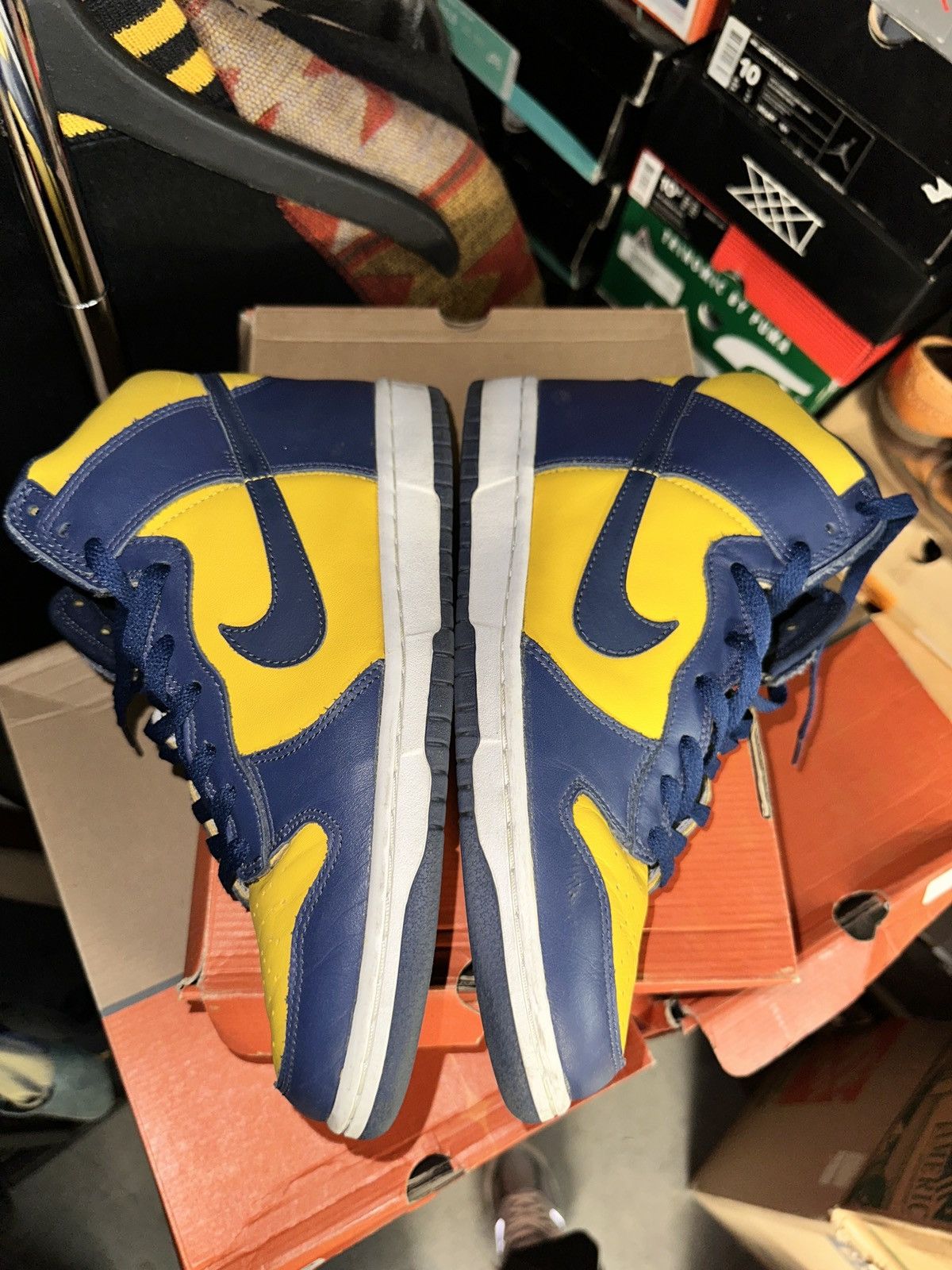 Nike Vintage Nike Dunk High 2003 ‘University of Michigan’ Size US 10 / EU 43 - 8 Thumbnail