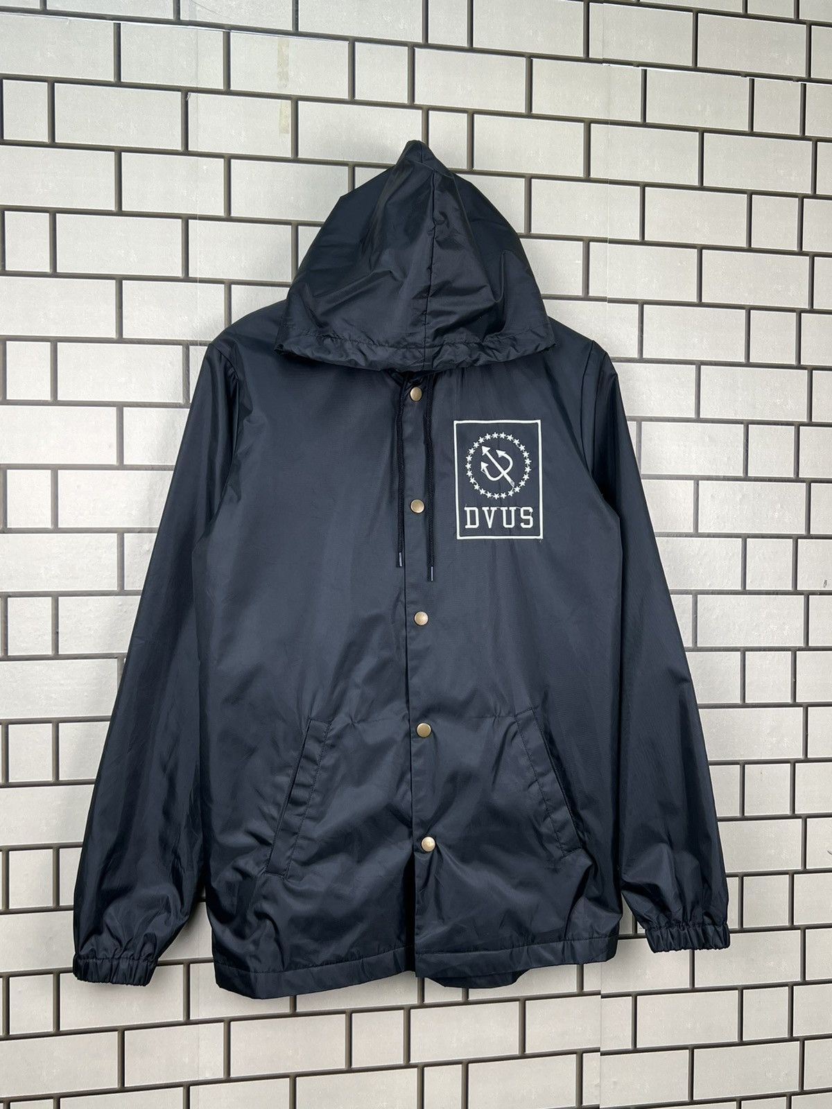 Japanese Brand Vintage Deviluse Windbreaker Jacket Size US S / EU 44-46 / 1 - 2 Thumbnail