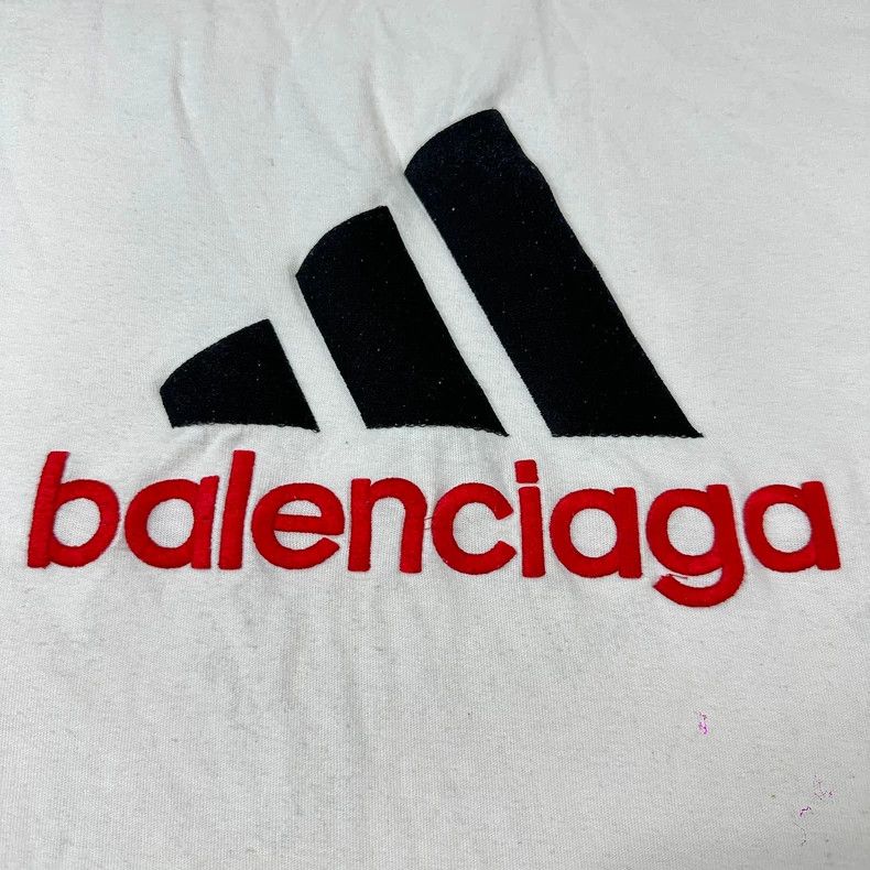 Balenciaga Balenciaga Co-branded adidas short sleeve T-shirt 2504-Next Size US S / EU 44-46 / 1 - 3 Thumbnail
