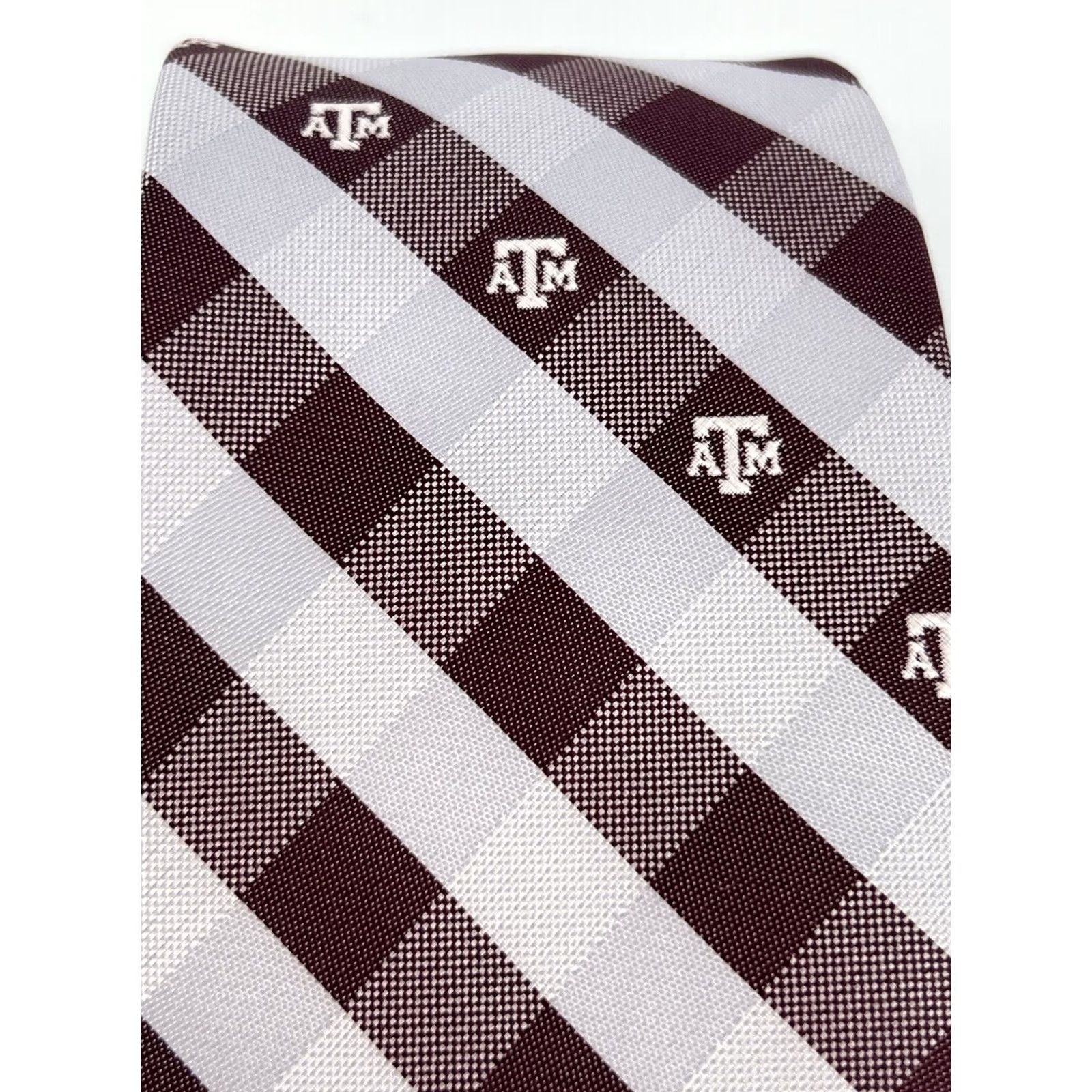 Vintage TEXAS A&M AGGIES Eagles Wings Maroon Striped Men Tie NWT Logo Neck Tie 57-60in Silk Size ONE SIZE - 2 Thumbnail