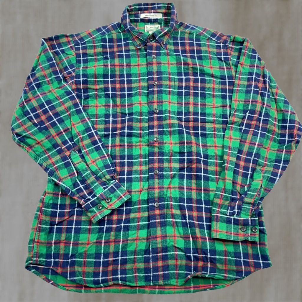 Vintage LL Bean Flannel Shirt Men Medium Green Plaid Traditional Fit Button Up Camp B2 Size US M / EU 48-50 / 2 - 1 Thumbnail