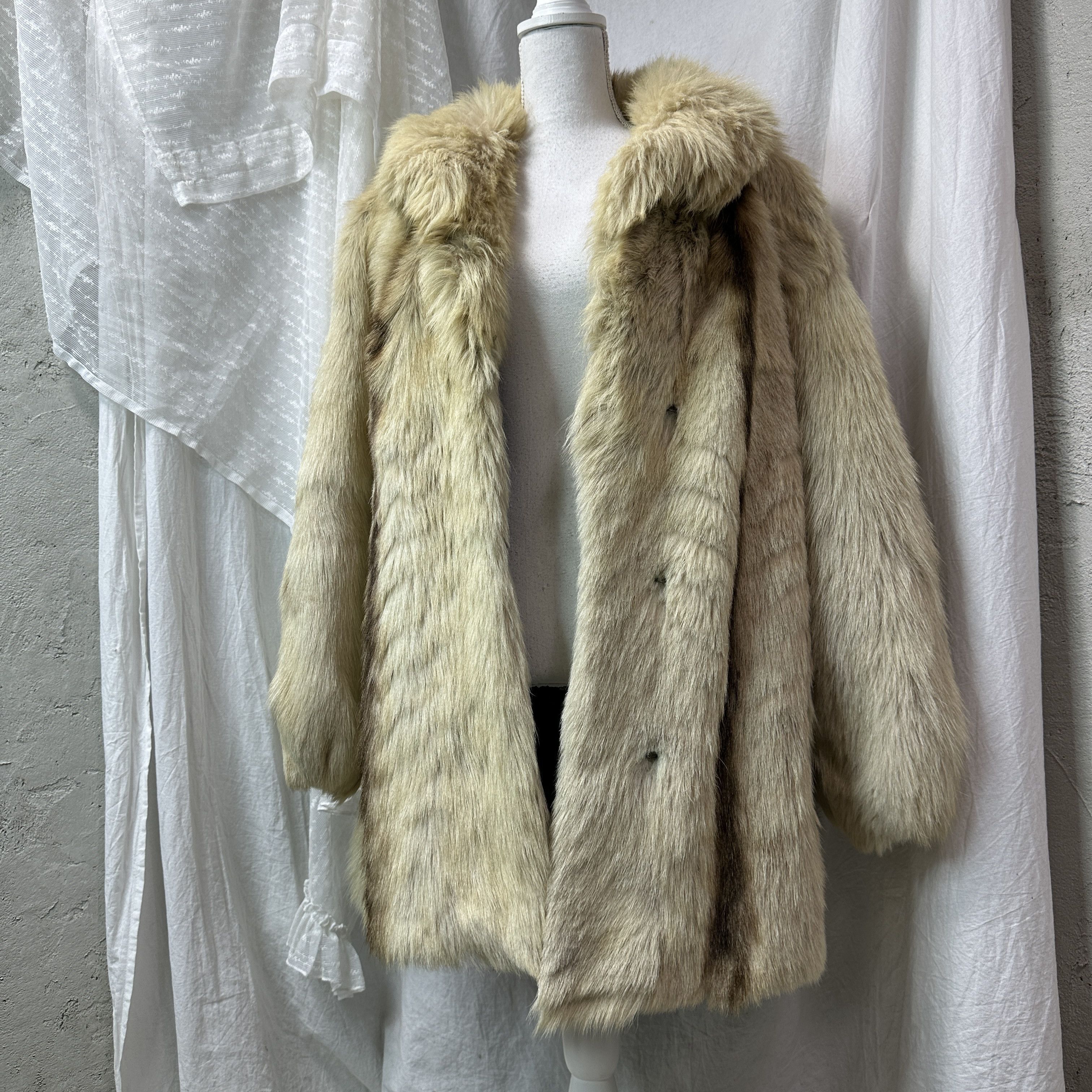 Vintage Vintage Old Money Classy Real Fur Coat 90s Size L / US 10 / IT 46 - 8 Thumbnail