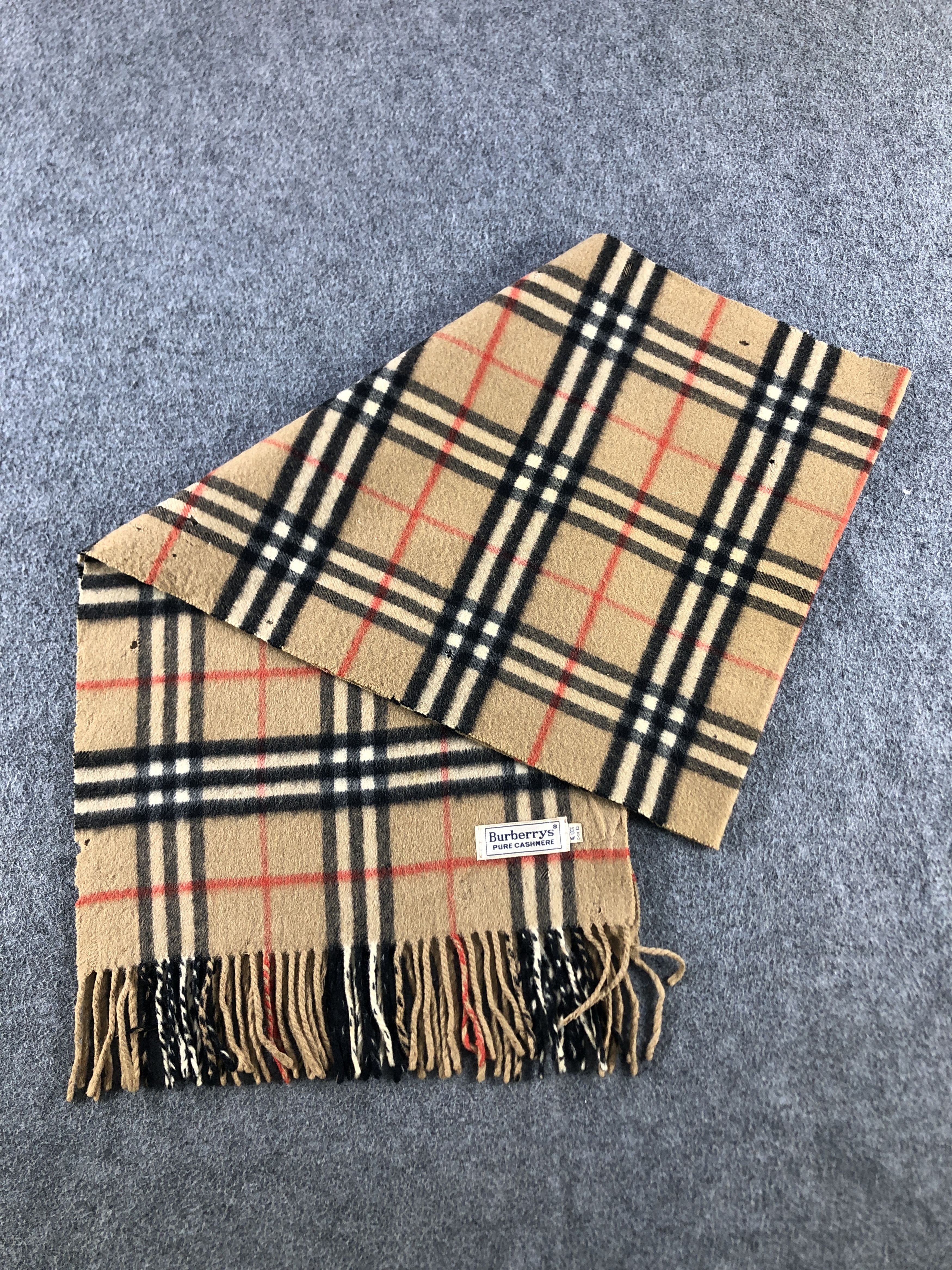 Burberry Burberrys Pure Cashmere Scarf / Muffler / Neckwear P776 Size ONE SIZE - 9 Thumbnail