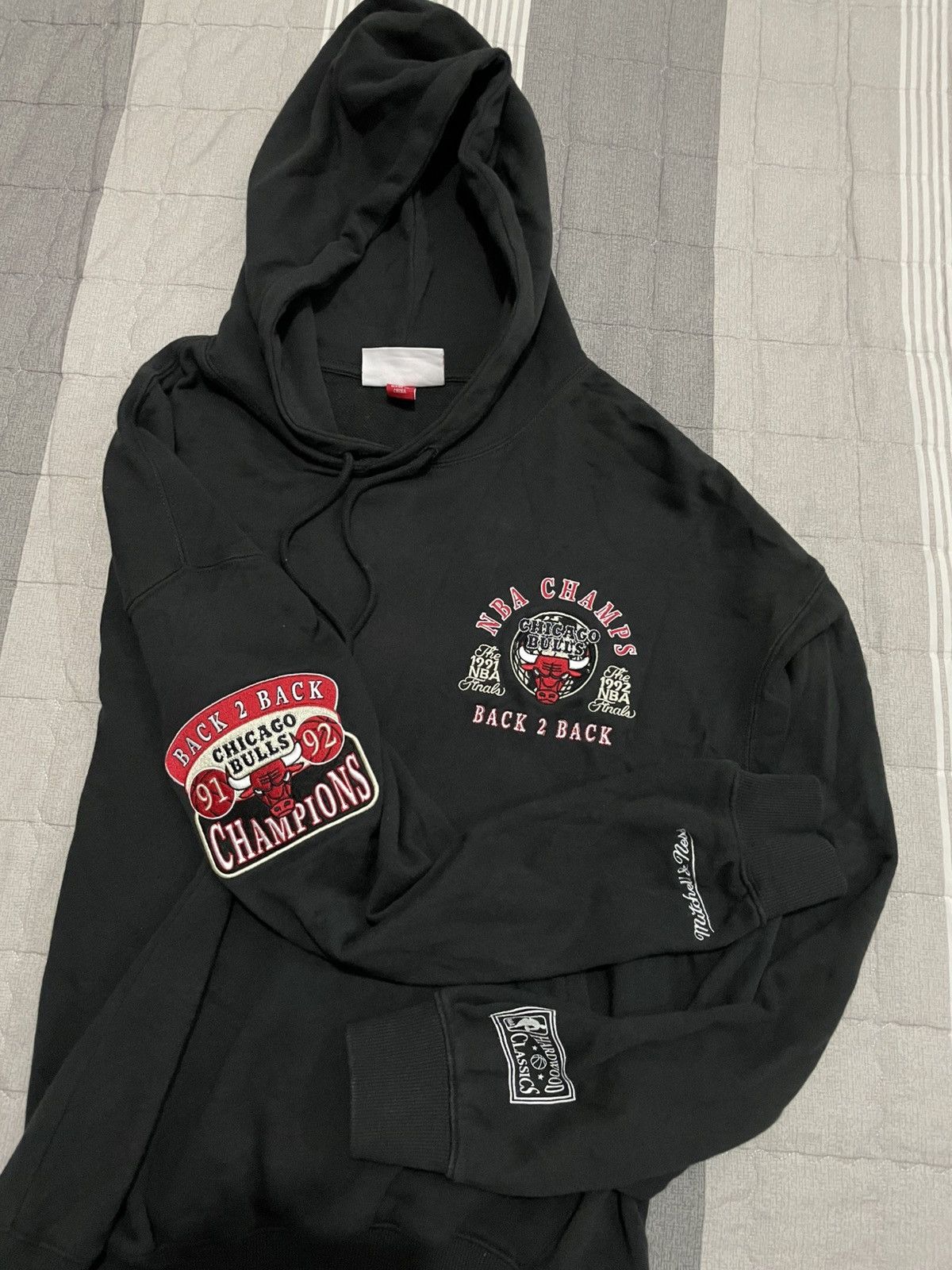 Mitchell & Ness Hoodie vintage chicago bulls mitchell & ness Size US L / EU 52-54 / 3 - 4 Thumbnail