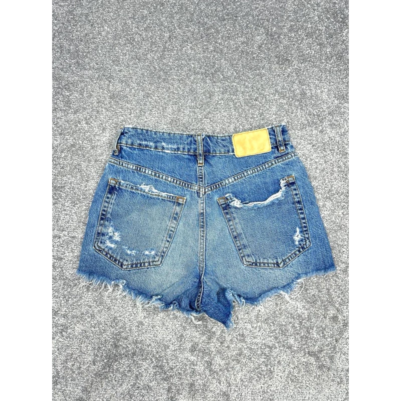 Zara Zara Shorts Womens 2 Light Wash Denim Distressed Cut-Offs Blue 90s Festival Classic Size 26" / US 2 / IT 38 - 8 Thumbnail