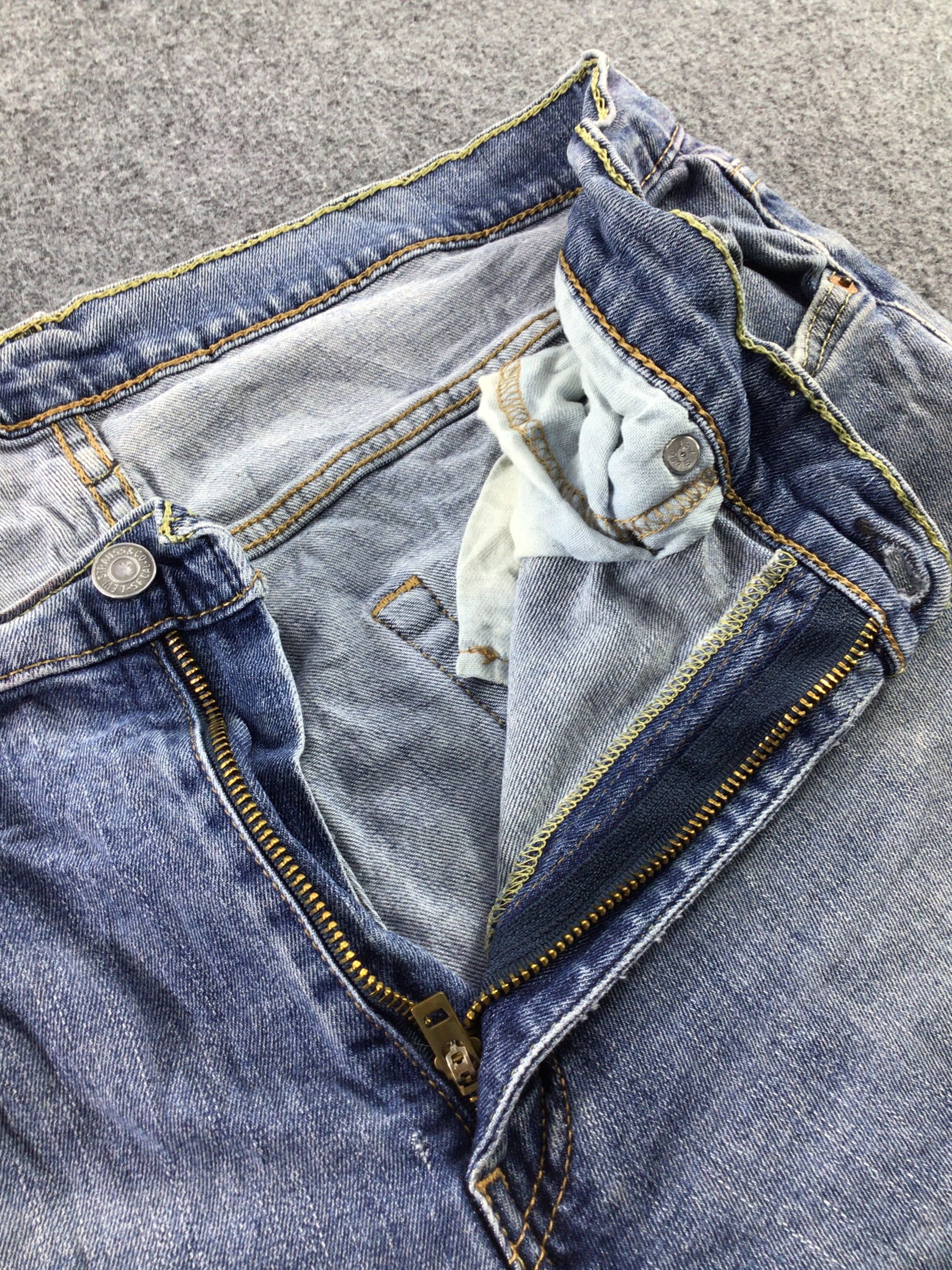 Levi's × Vintage Vintage Levis 559 Jeans-JM254 Size US 35 - 7 Thumbnail
