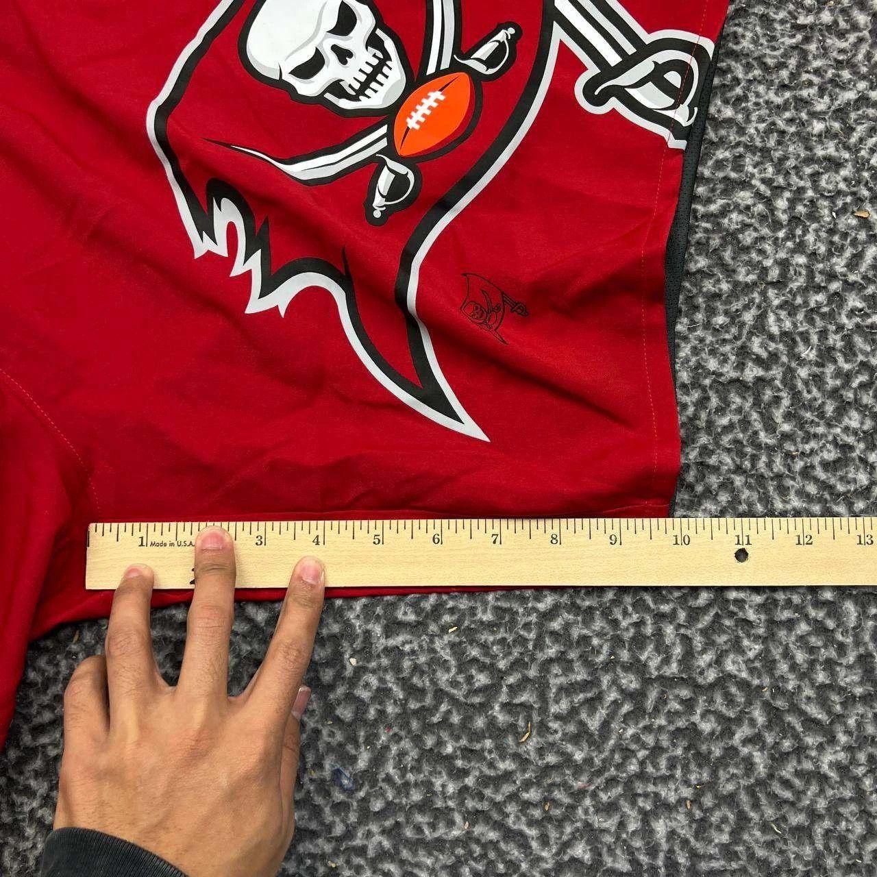 Nike Nike Dri-Fit Athletic Shorts L Tampa Bay Buccaneers NFL 32 Size US 32 / EU 48 - 7 Thumbnail