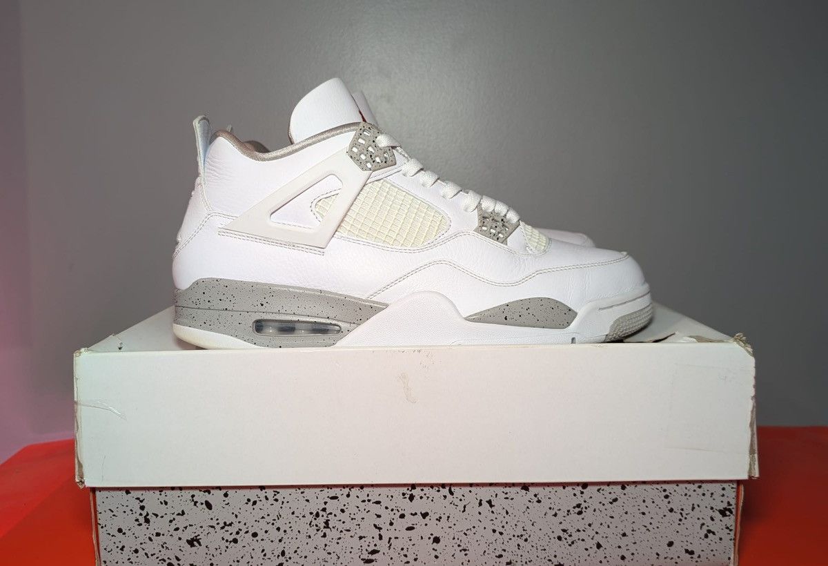 Size 12 - Jordan 4 Retro White Oreo
