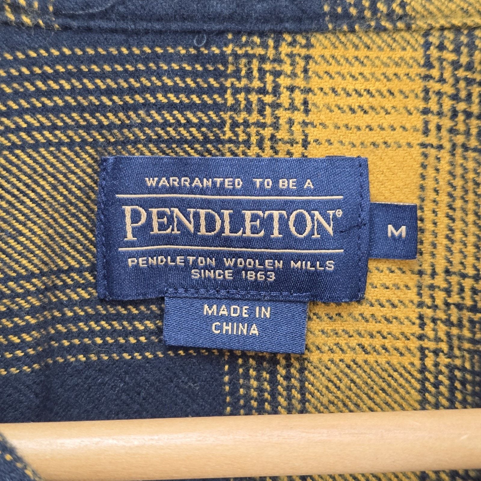 Pendleton Pendleton Womens Girlfriend Flannel Shirt Medium Ombre Plaid Size M / US 6-8 / IT 42-44 - 5 Thumbnail