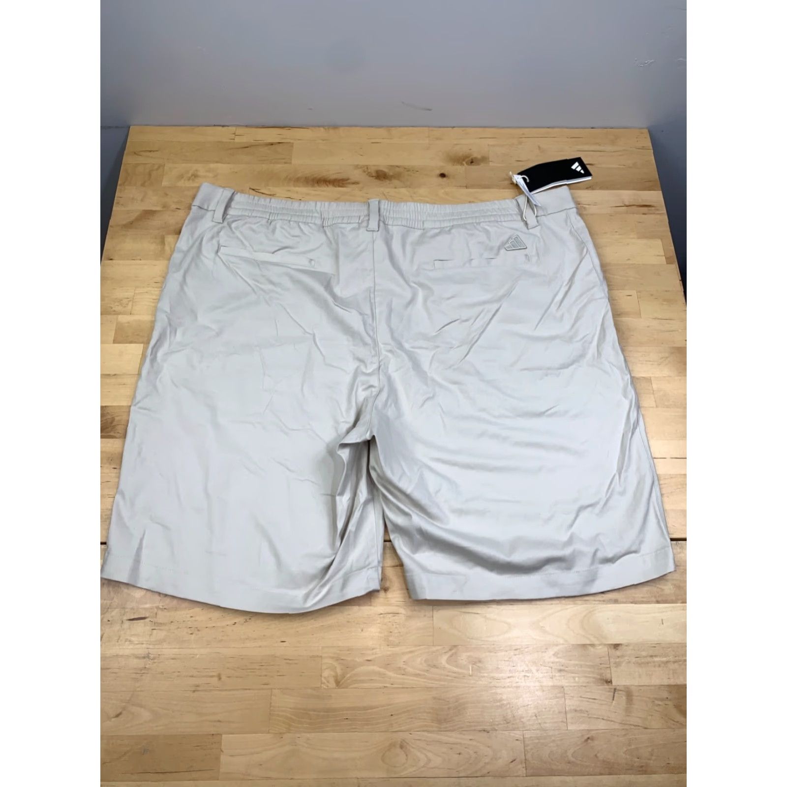Adidas Adidas Men’s Go-to 5-Pocket Beige Golf Shorts PrimeGreen Size 42 #9372 Size US 42 / EU 58 - 6 Thumbnail