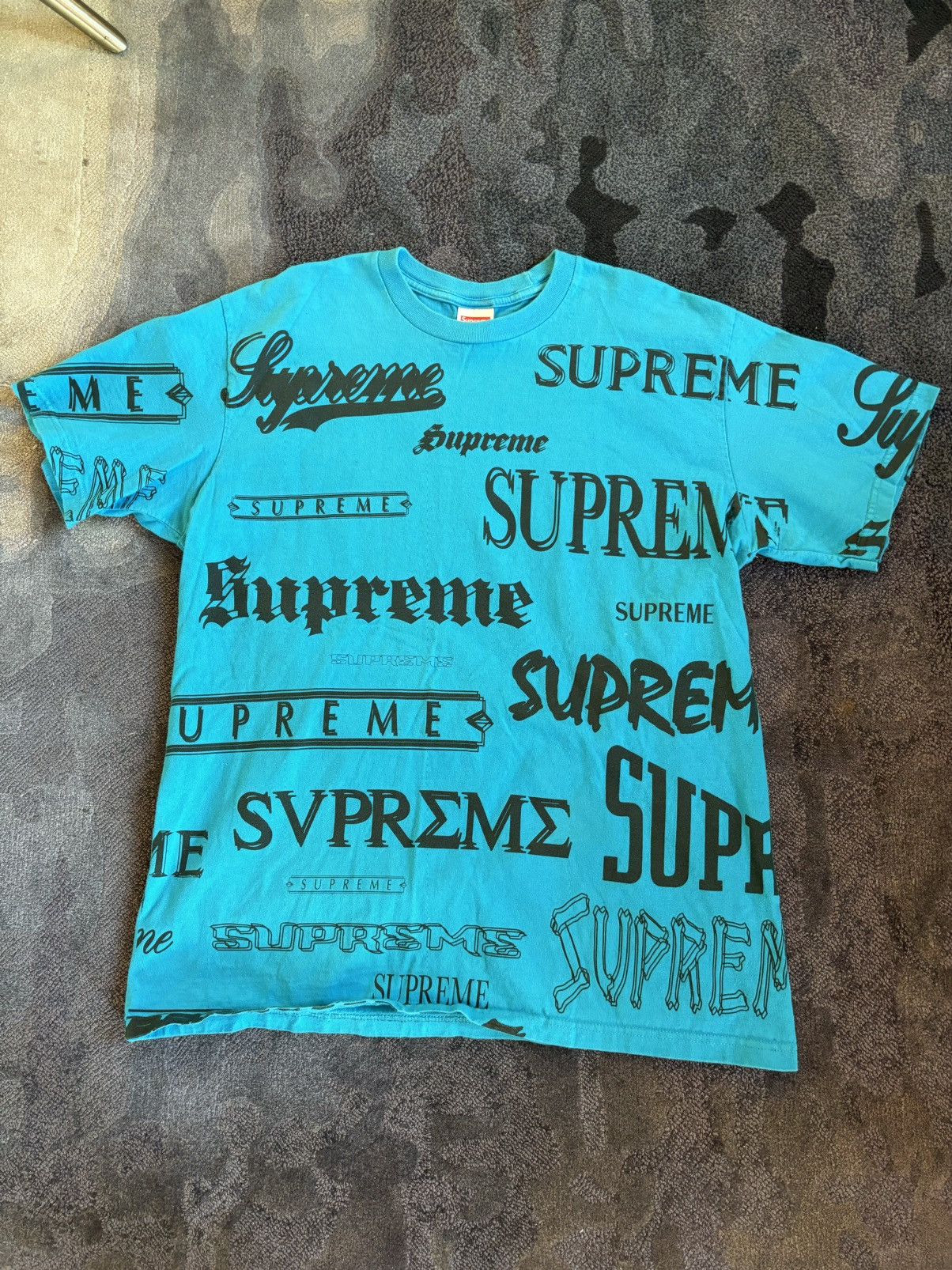Supreme Supreme Multi Logo Tee Size US M / EU 48-50 / 2 - 1 Thumbnail