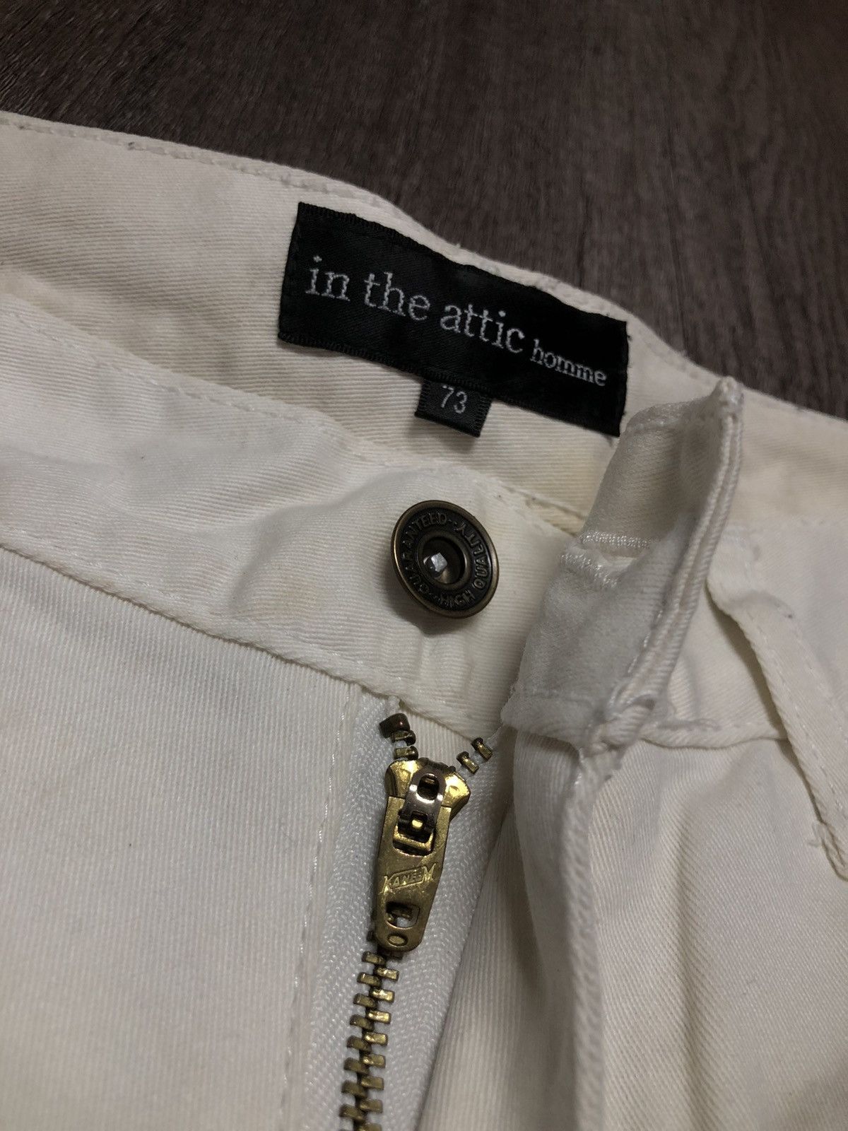 In The Attic × Japanese Brand In The Attic Homme White Slim Fit Distressed Jeans Size US 29 - 25 Thumbnail