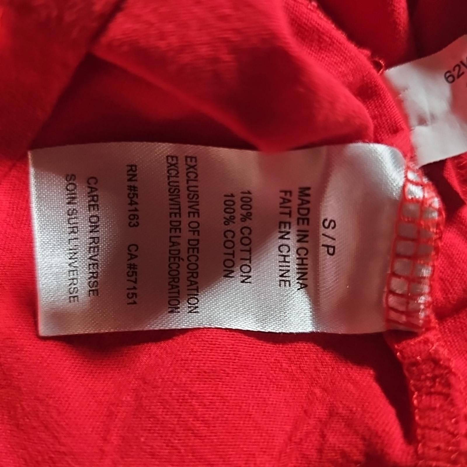 G-III GIII 4her By Carl Banks Small Vneck Size S / US 4 / IT 40 - 7 Thumbnail