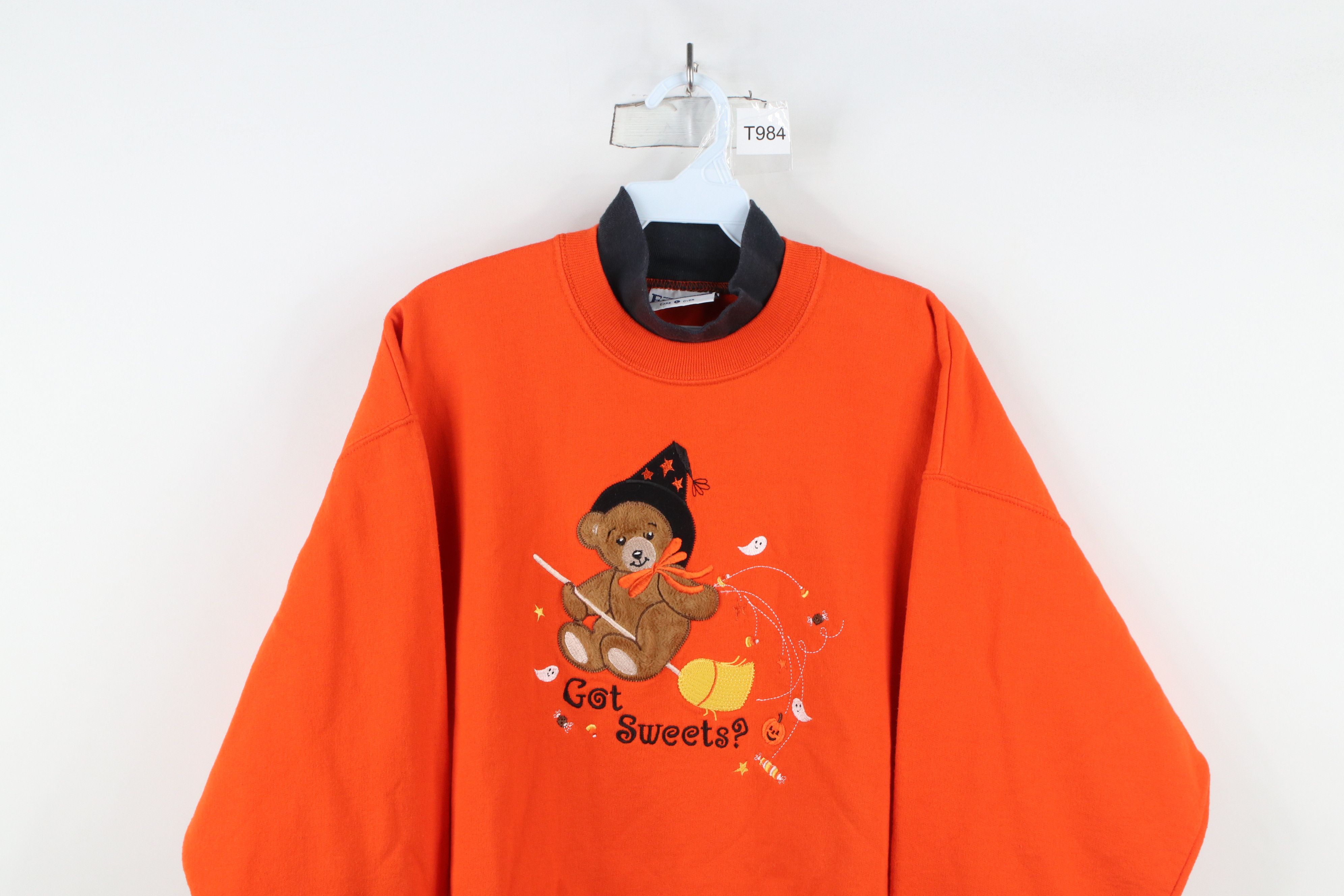 Vintage Vintage 90s Streetwear Halloween Witch Sweatshirt Orange Size L / US 10 / IT 46 - 2 Thumbnail