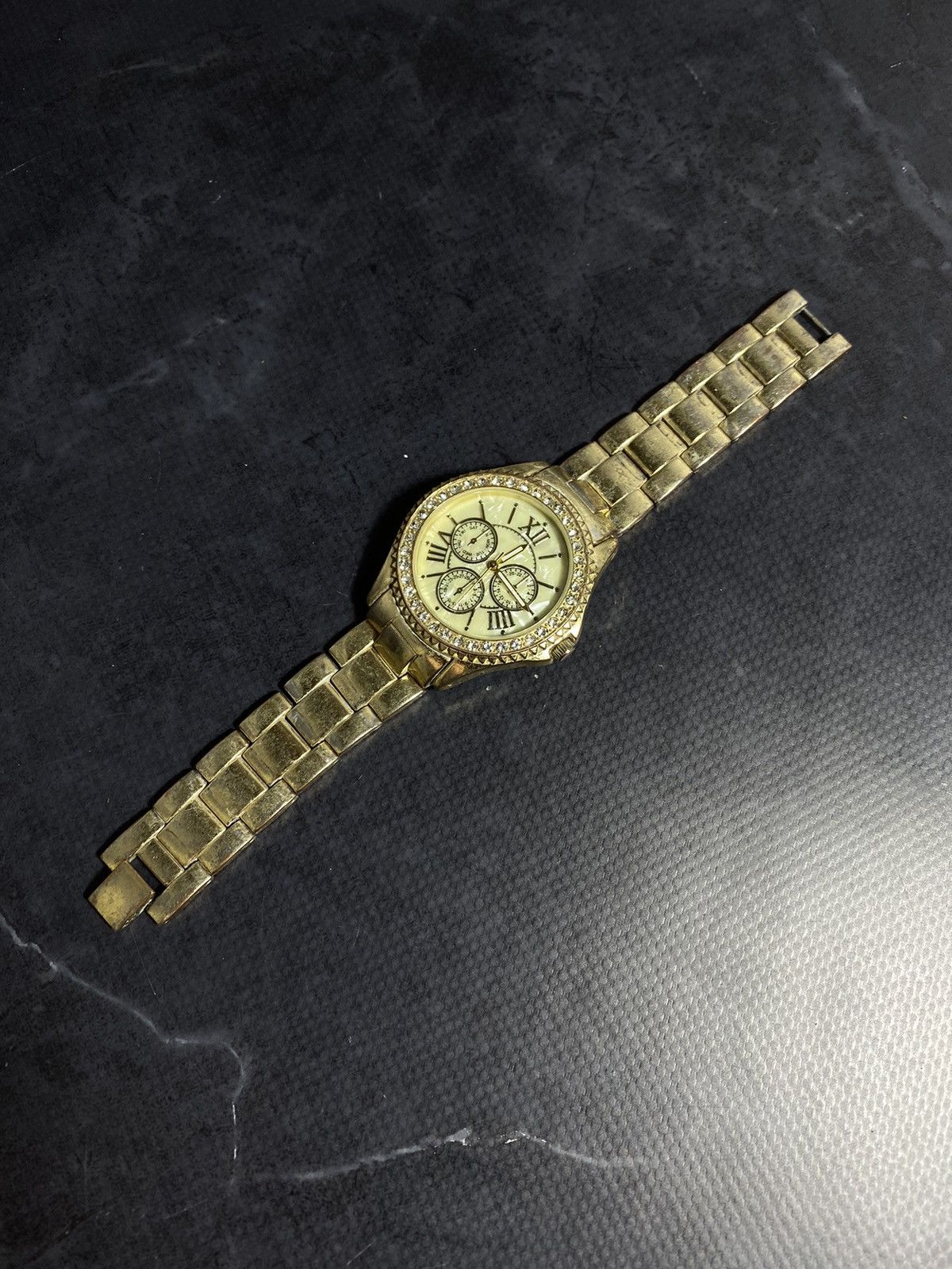 Vintage Gold-Tone Crystal Accent Watch japanese brand Size ONE SIZE - 6 Thumbnail