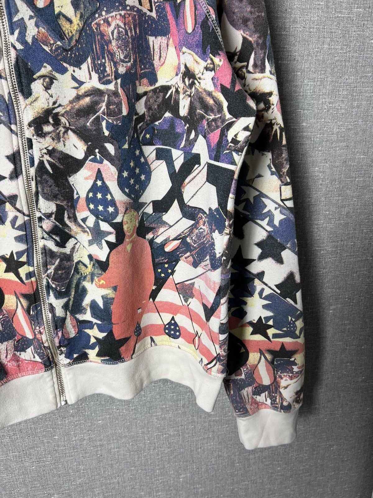 Levi's Vintage Levis Engineered Jeans All Over Printed Zip Hoodie Size US L / EU 52-54 / 3 - 8 Thumbnail
