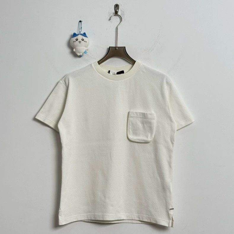 Louis Vuitton Louis Vuitton White pocket presbyopic full logo short slee Size US S / EU 44-46 / 1 - 1 Thumbnail