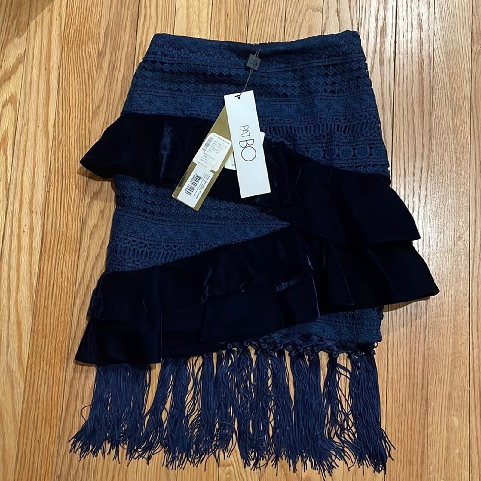 Other PatBo navy velvet and crochet fringe skirt size 0 brazil 32 Size 25" / US 0 / IT 36 - 5 Thumbnail