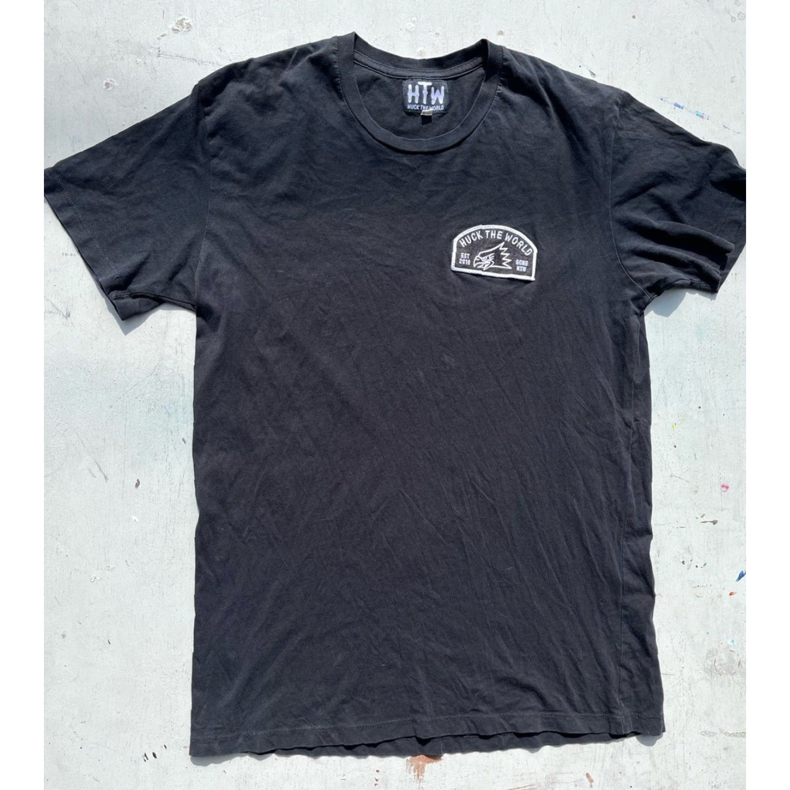 Vintage Huck The World T-Shirt Men’s Black L HTW Logo Classic Skateboard Surf Beach Shirt Size US L / EU 52-54 / 3 - 4 Thumbnail