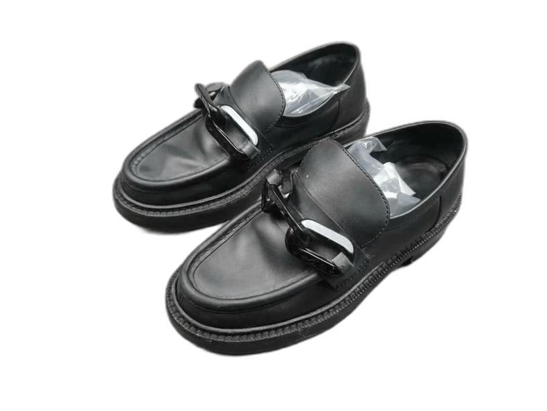 Louis Vuitton Louis Vuitton Lock Chain Loafers Size 35.5 Size US 6 / IT 36 - 1 Thumbnail