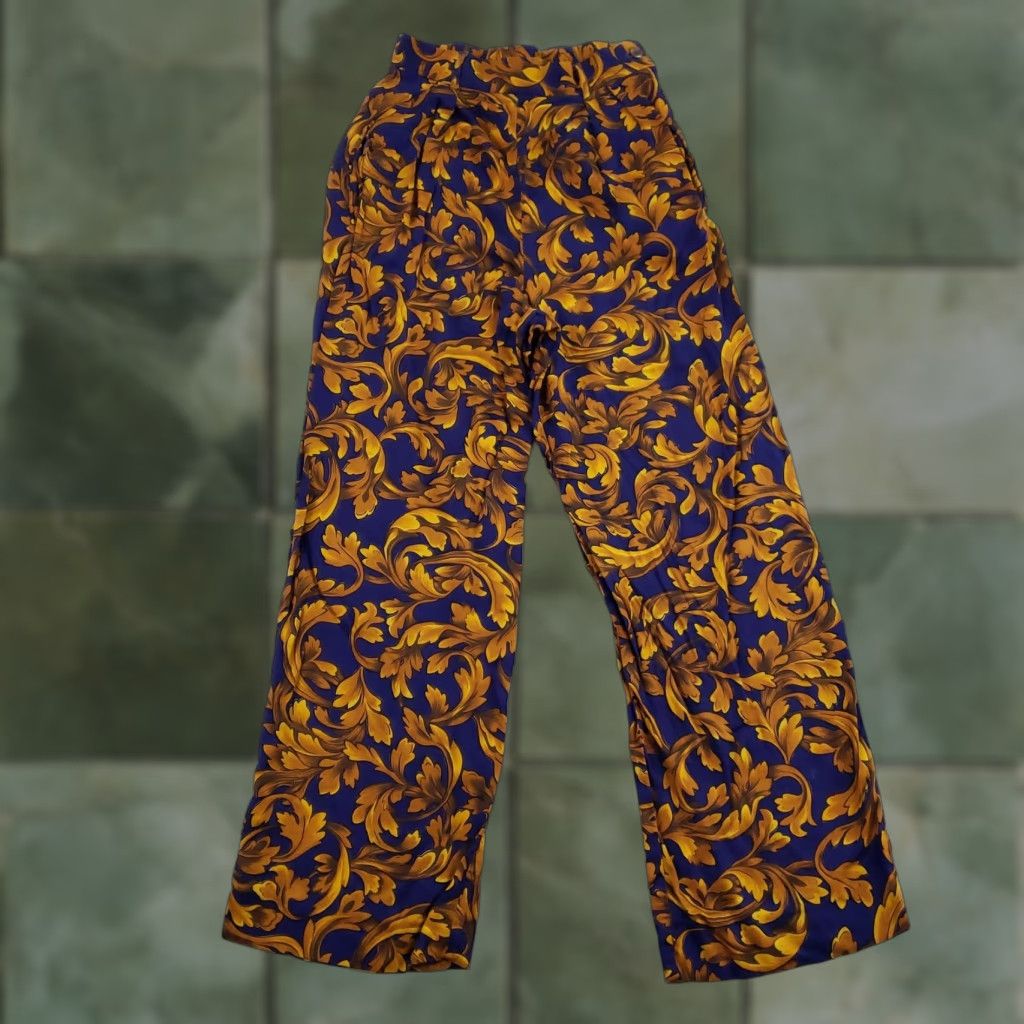 Vintage Vintage Breeches Pants Womens 8 Blue Gold Baroque Print High Rise 90s Rayon Pants Womens Blue Gold Baroque Print High Rise 90s Rayon Size 30" / US 8 / IT 44 - 1 Thumbnail