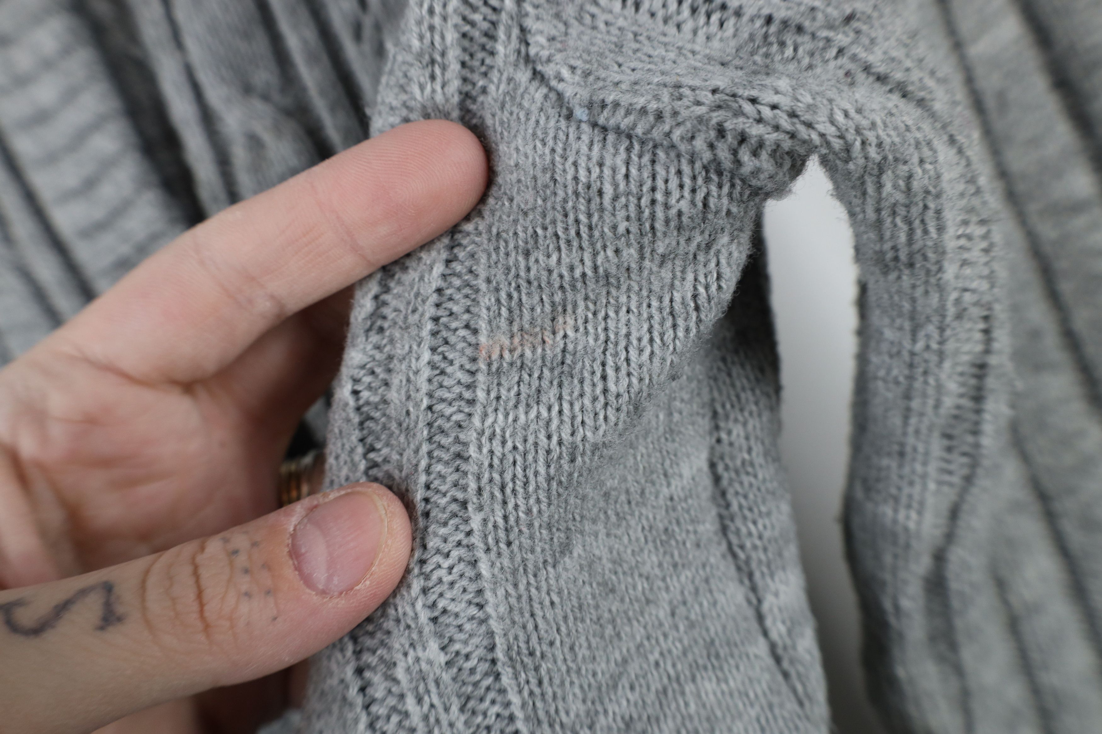 Vintage Vintage 70s Streetwear Cable Knit Cardigan Sweater Gray Size M / US 6-8 / IT 42-44 - 4 Thumbnail