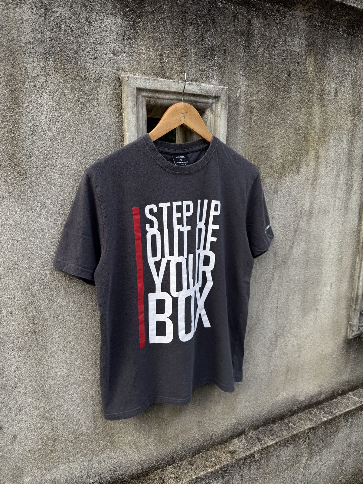 Number (N)ine number nine Marlboro T-SHIRT tee Size US L / EU 52-54 / 3 - 2 Thumbnail