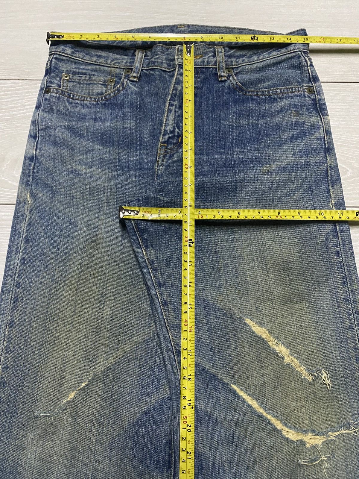 Uniqlo Vintage Japanese Brand Uniqlo Mud Wash Distressed Loose Jean Size US 30 / EU 46 - 12 Thumbnail
