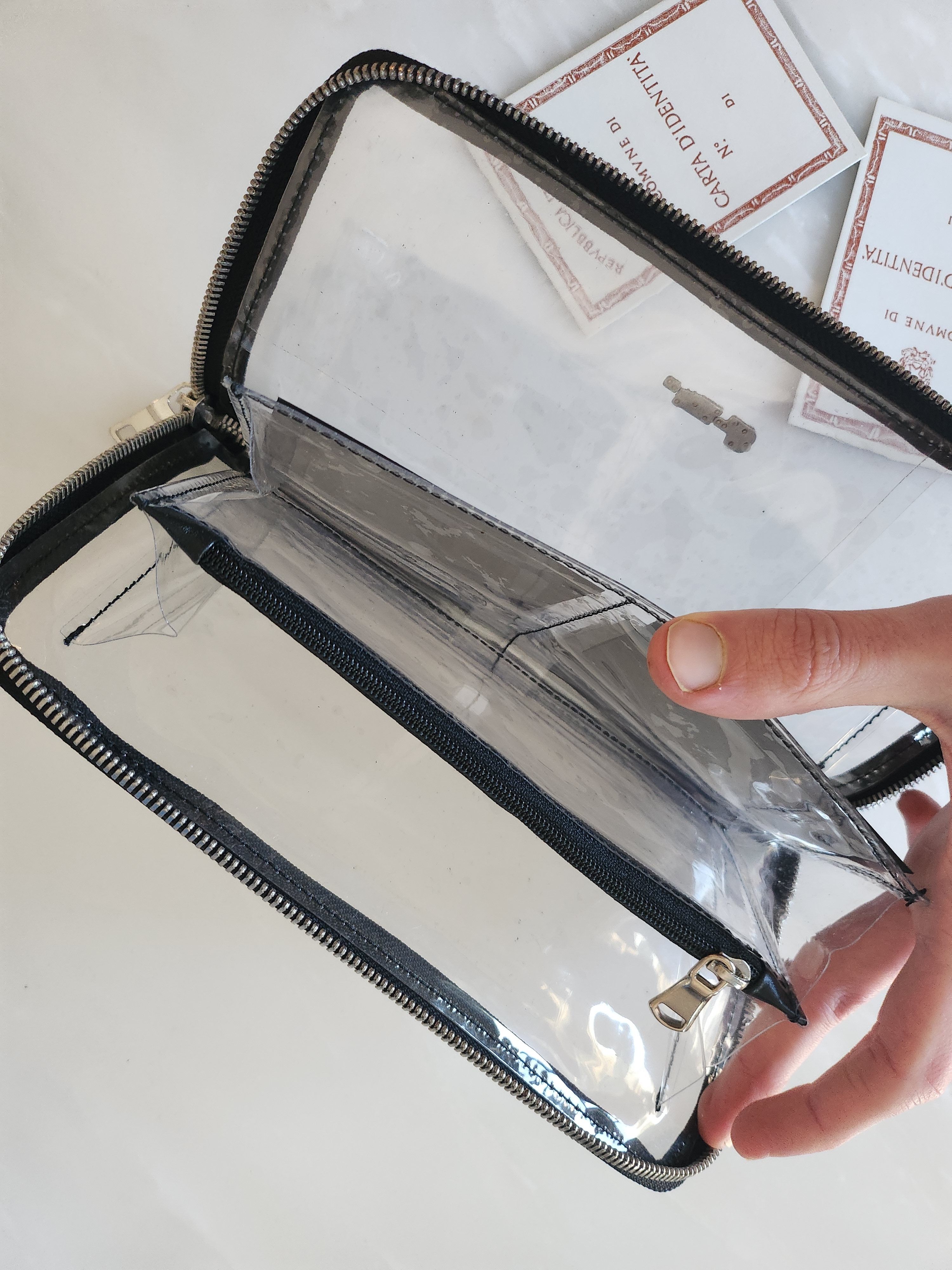 Off-White Off-White See-Thru Zip Clutch Size ONE SIZE - 3 Thumbnail