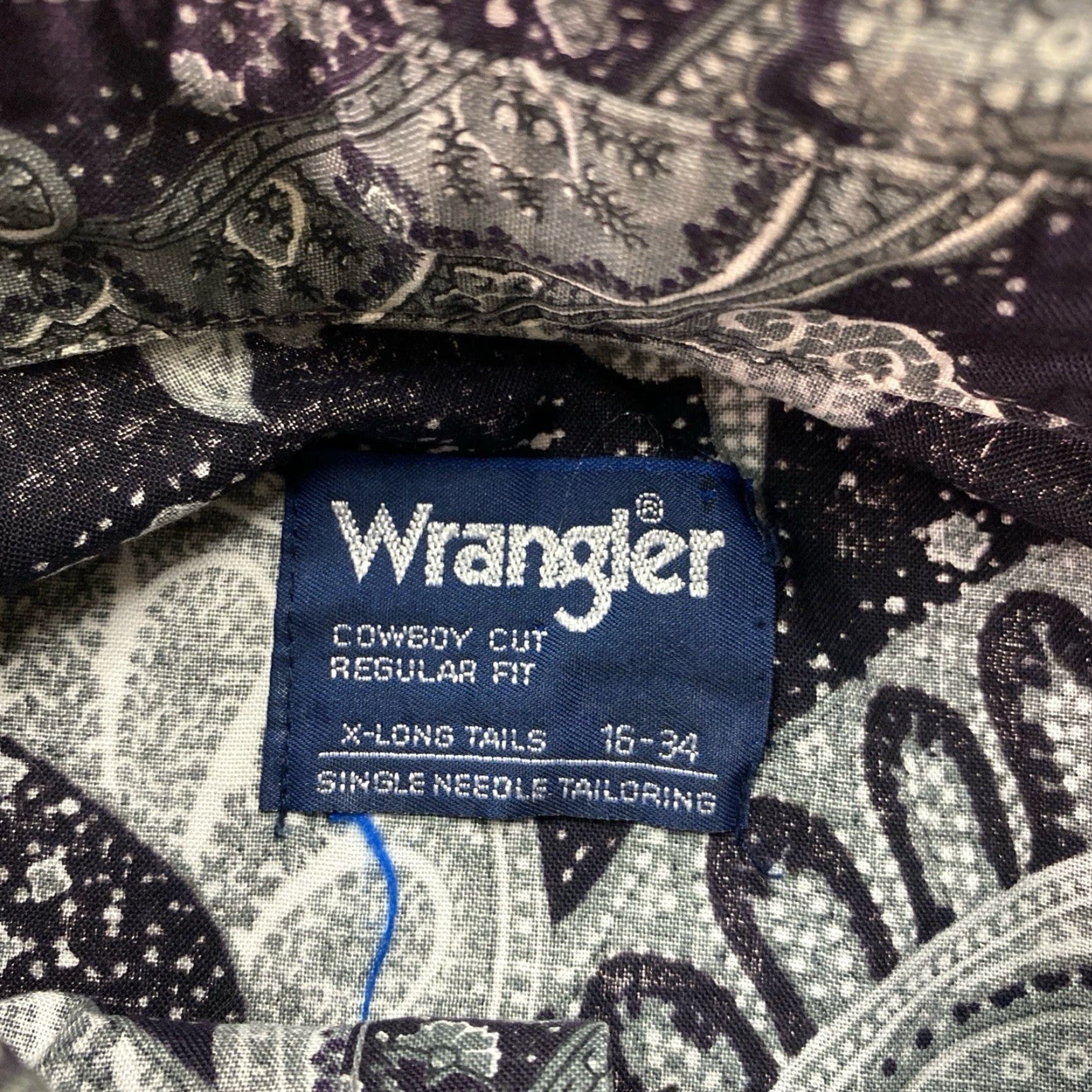 Wrangler VINTAGE Wrangler Shirt Mens 16x34 Medium Paisley Western Purple 90s USA Size US M / EU 48-50 / 2 - 2 Thumbnail